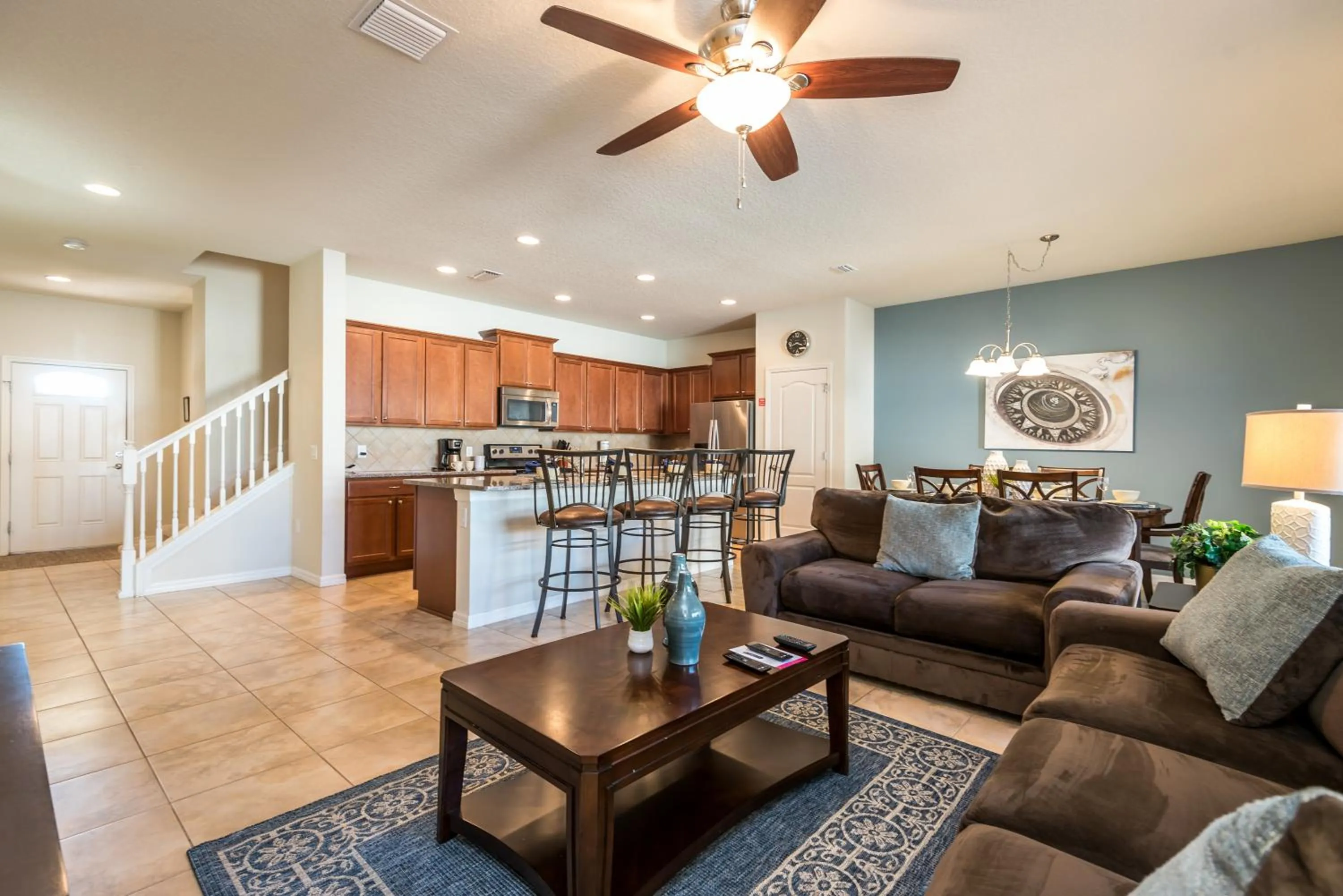 Townhome wPrivate Pool & FREE on-site Water Park