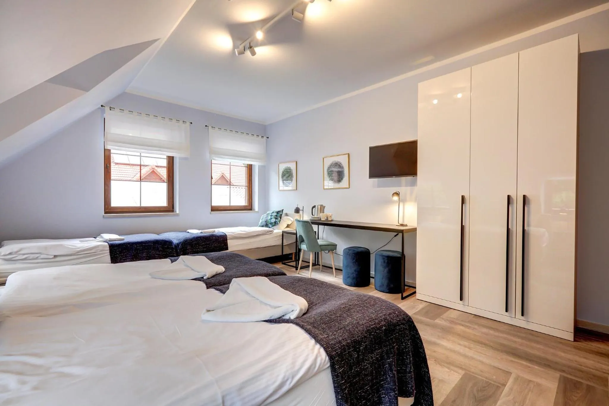 Bed in POD DEBEM Kompleks Zeglarsko-Rekreacyjny