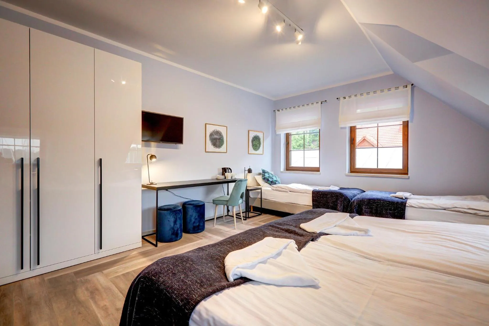 Bed in POD DEBEM Kompleks Zeglarsko-Rekreacyjny