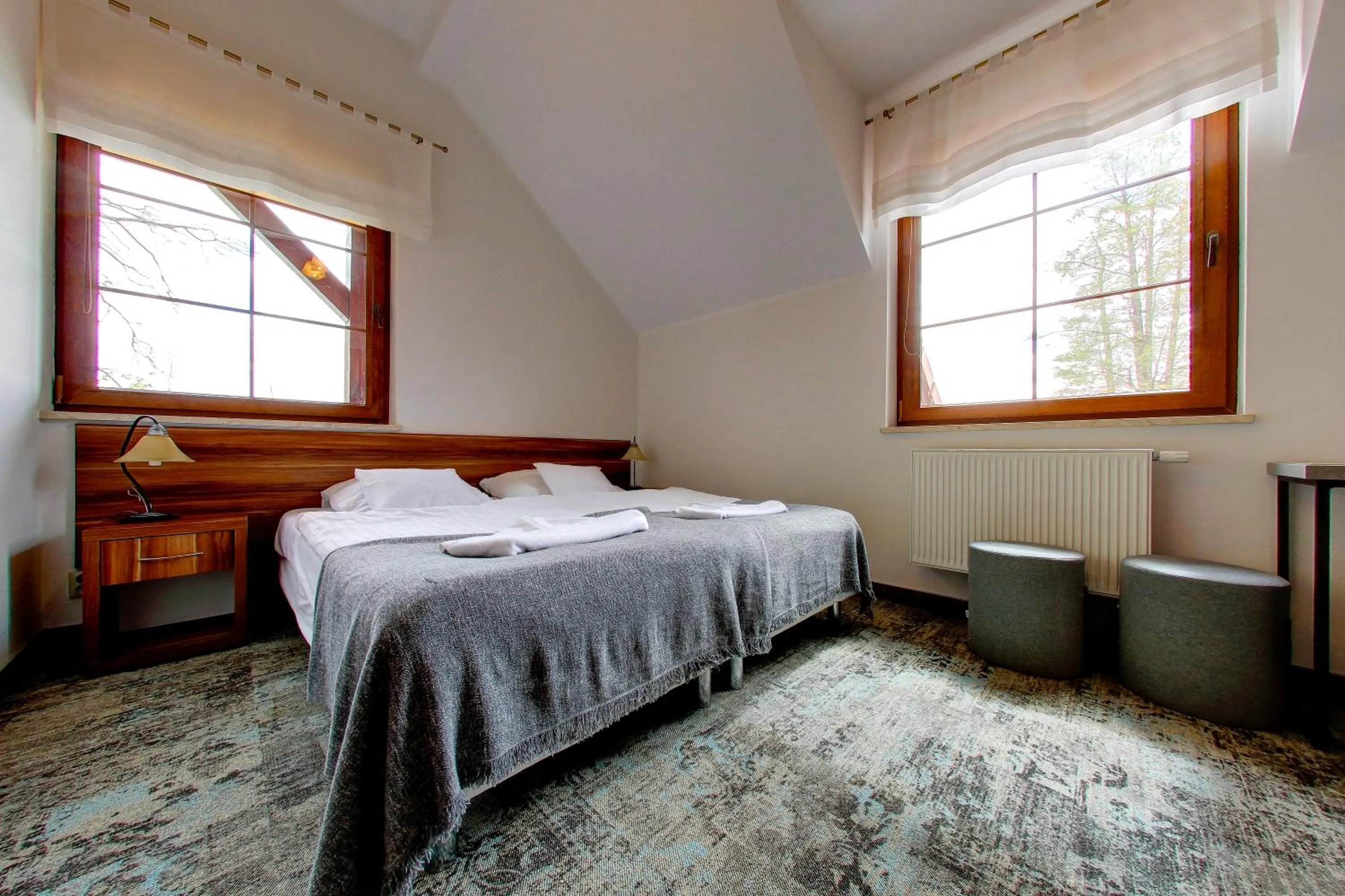 Bed in POD DEBEM Kompleks Zeglarsko-Rekreacyjny