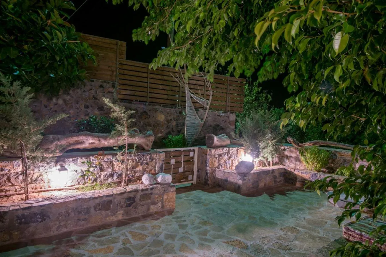 Garden in Istron Breeze Cocoon
