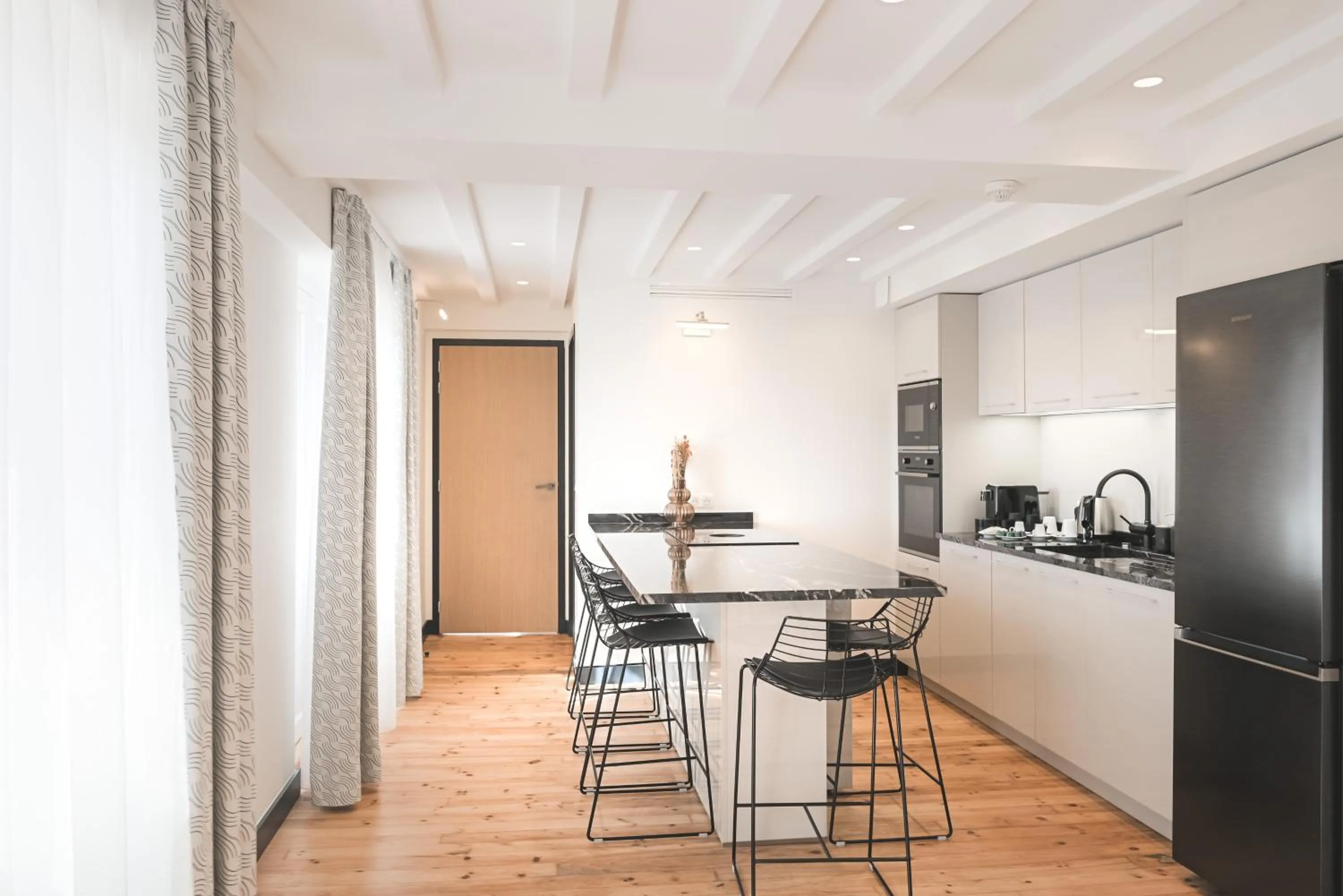 Kitchen or kitchenette in MADISON Saint Jean de Luz - Handwritten Collection