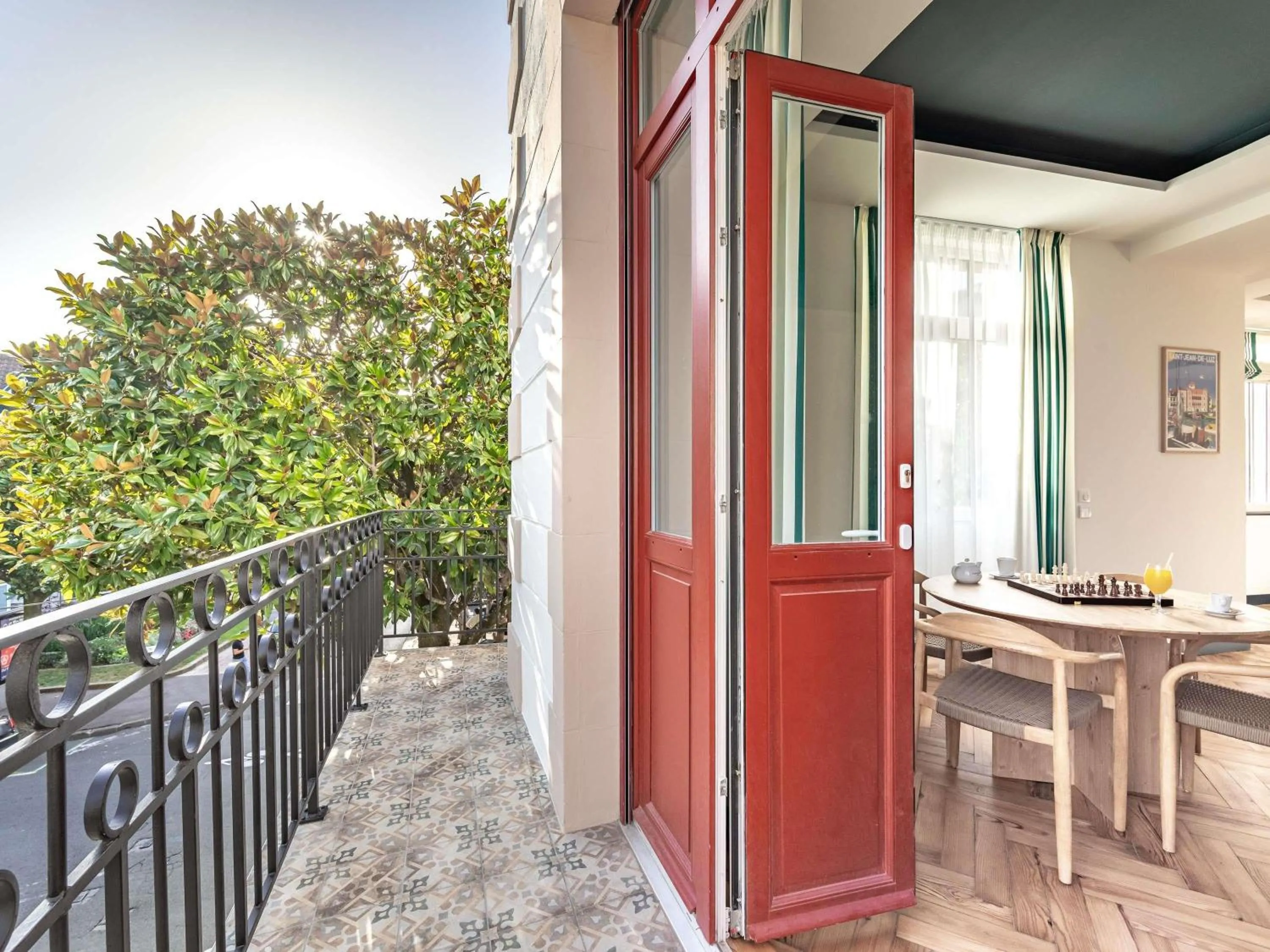 Bedroom in MADISON Saint Jean de Luz - Handwritten Collection