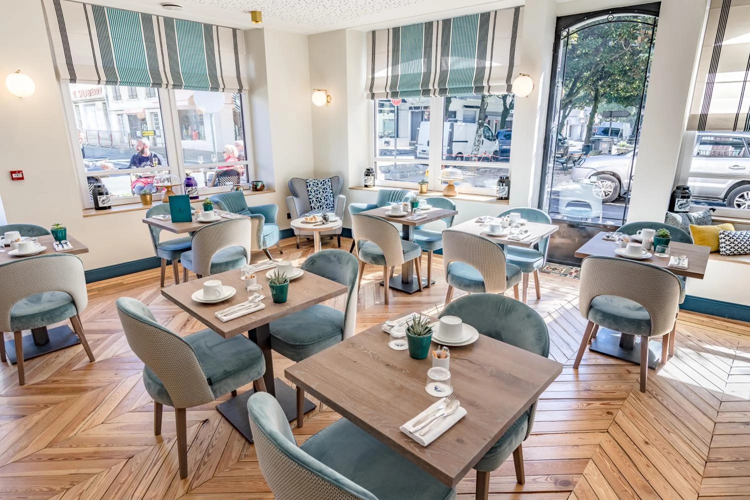 Living room in MADISON Saint Jean de Luz - Handwritten Collection