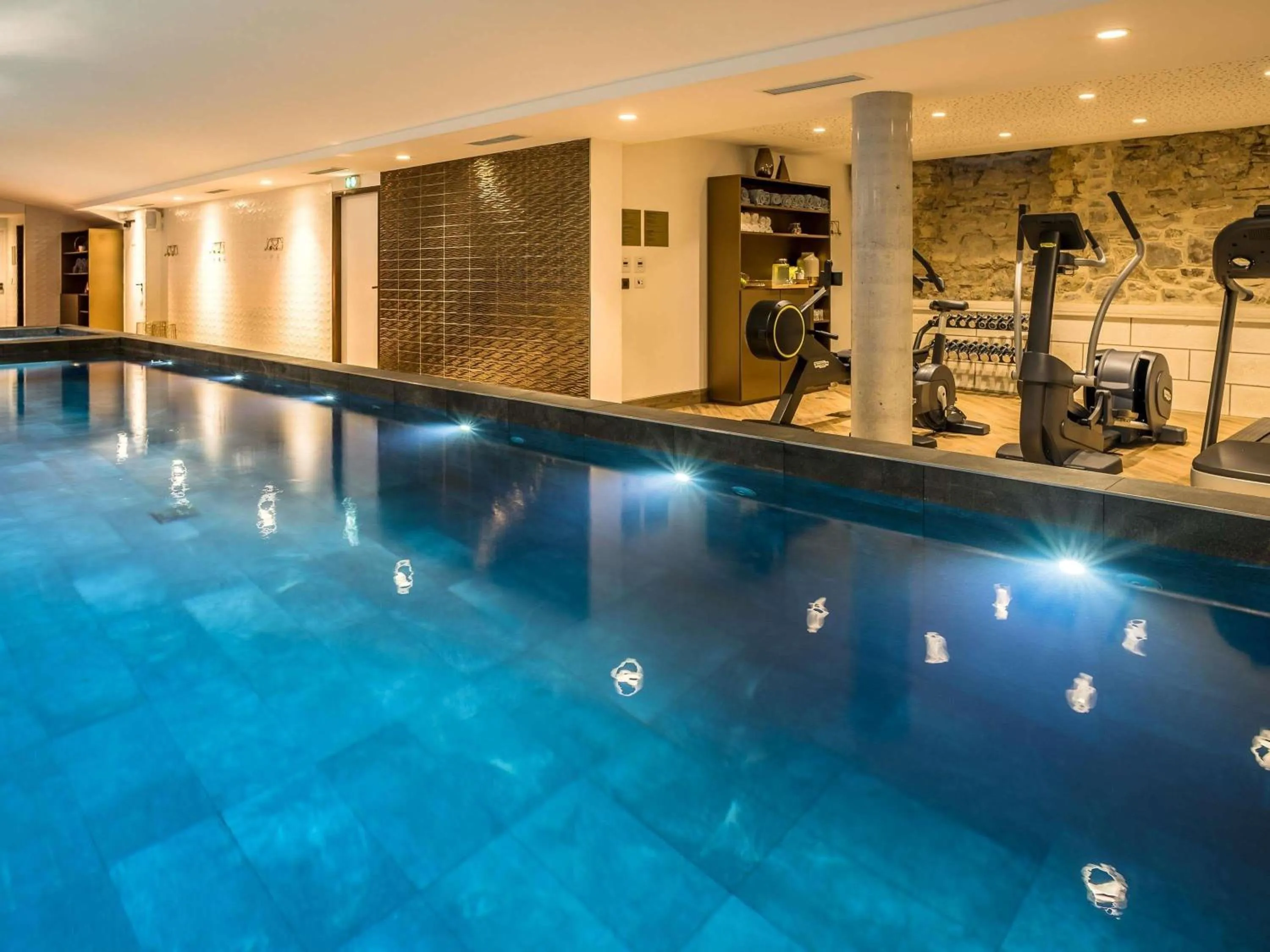 Spa and wellness centre/facilities in MADISON Saint Jean de Luz - Handwritten Collection