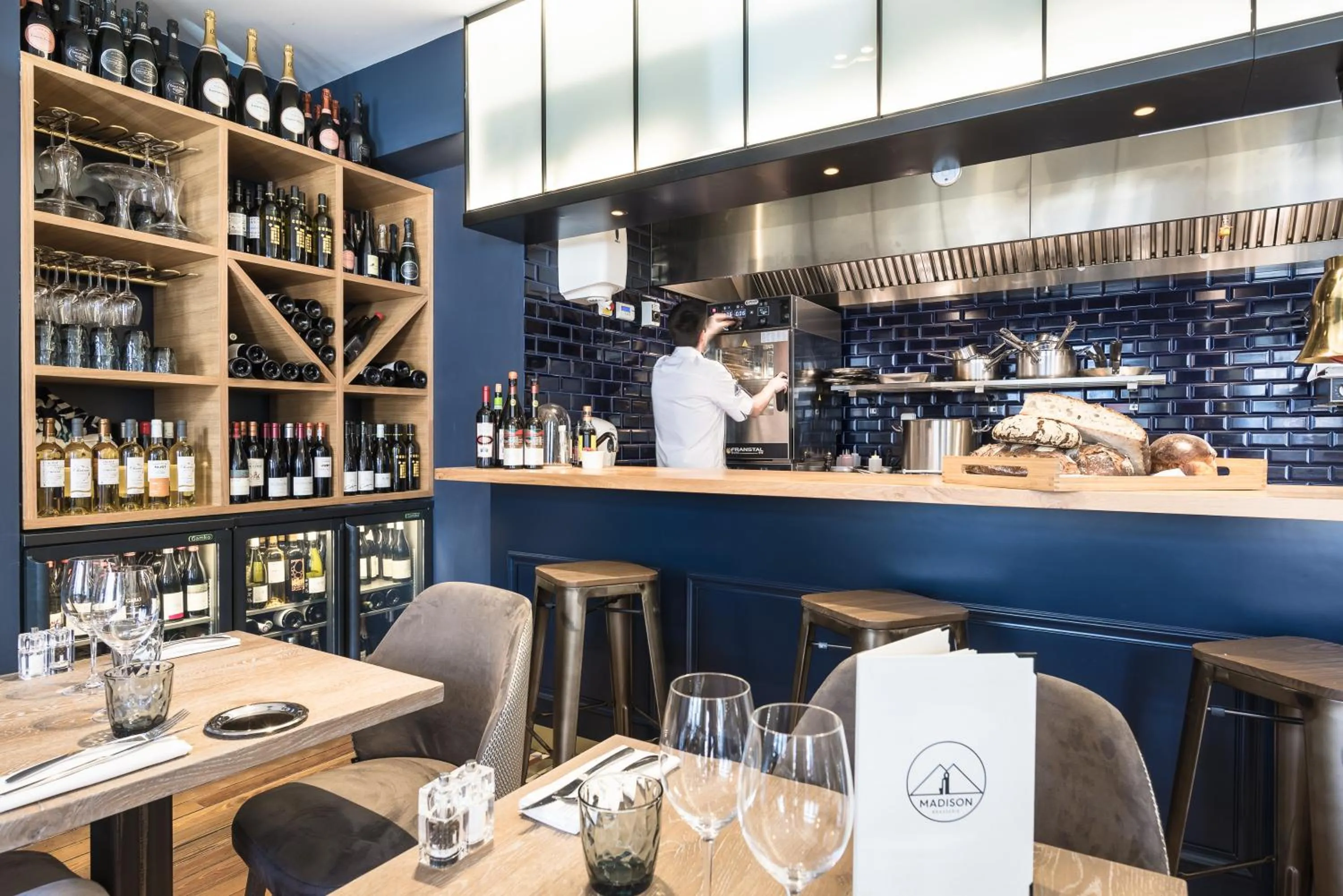 Lounge or bar in MADISON Saint Jean de Luz - Handwritten Collection