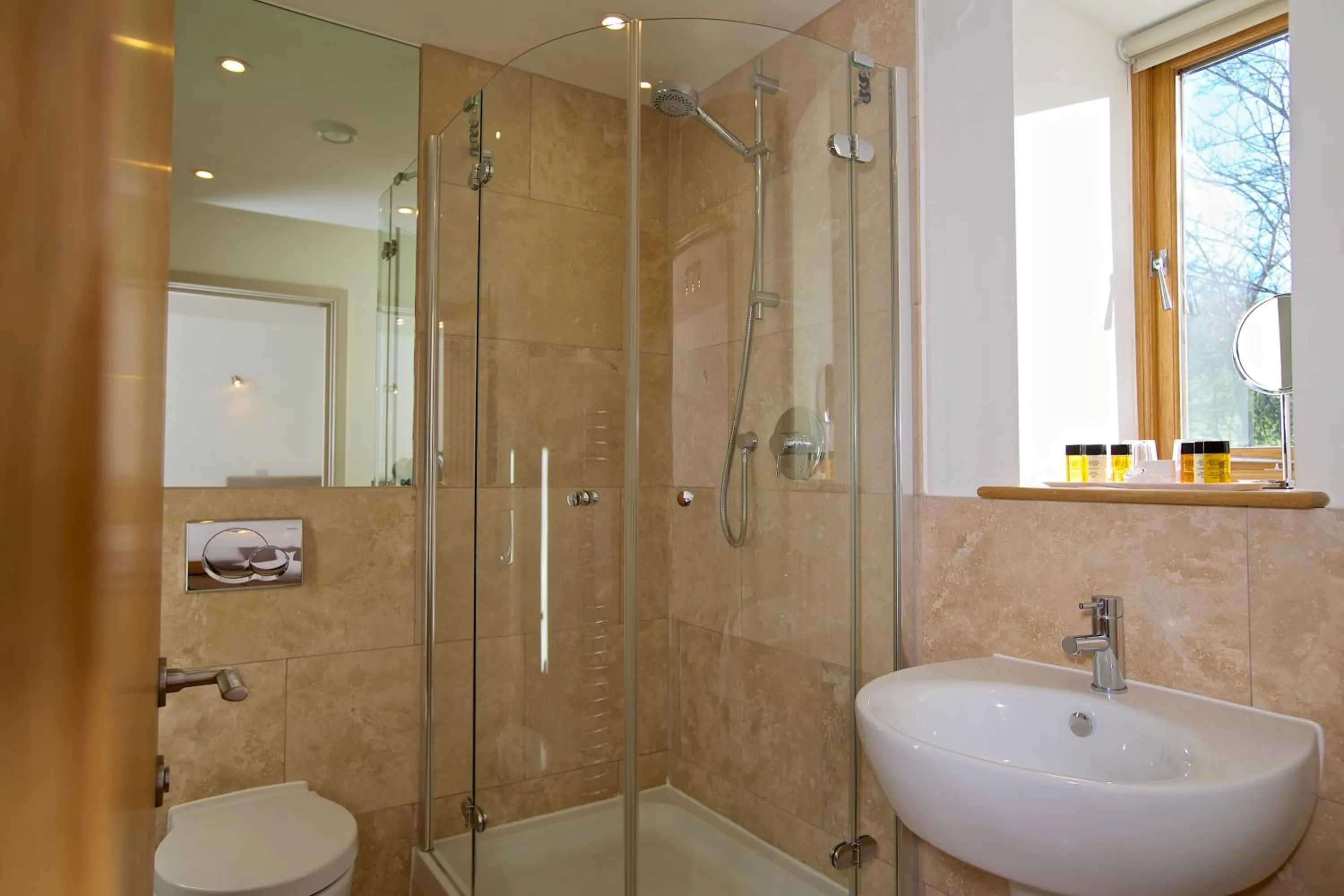 Bathroom in Dartmouth Green Lodges
