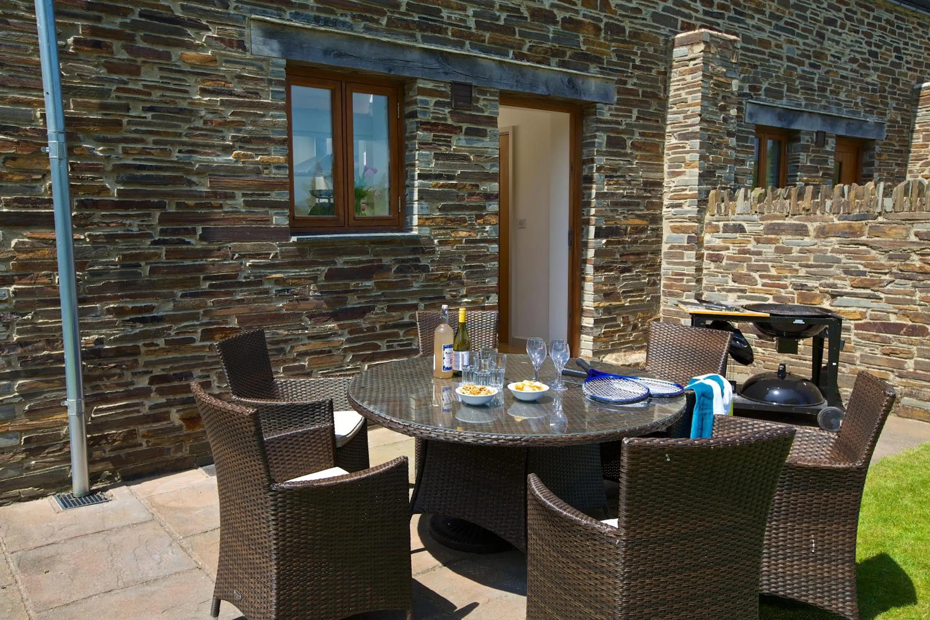 Patio in Dartmouth Green Lodges
