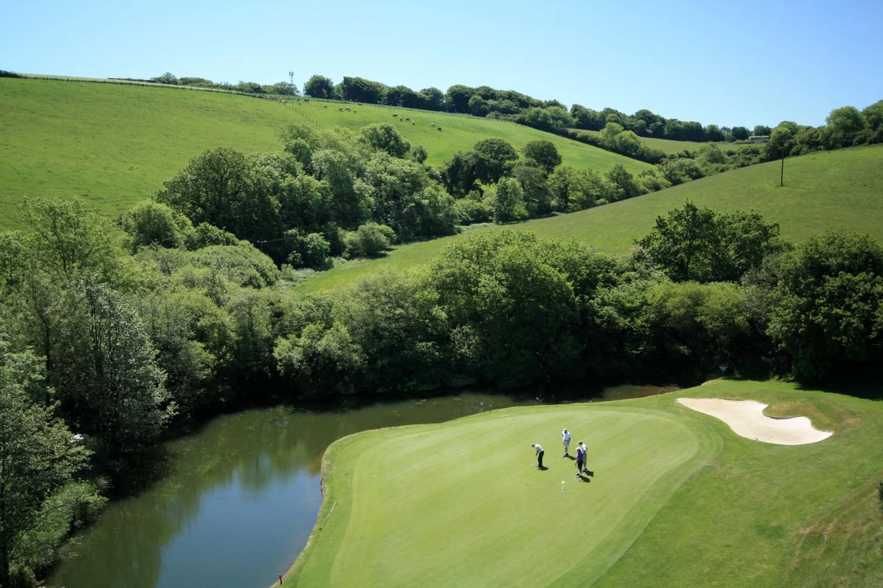 Golfcourse in Dartmouth Green Lodges