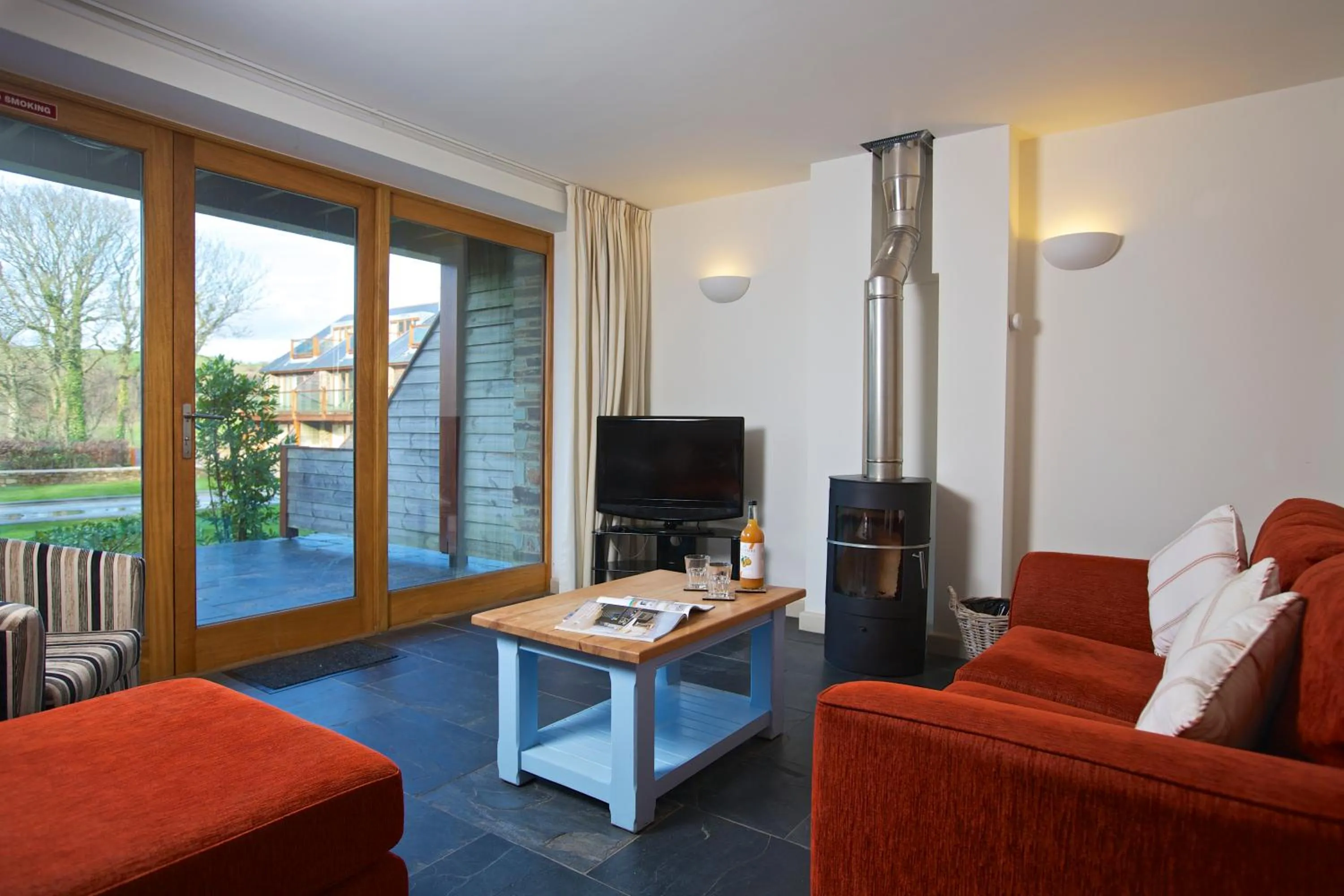 Living room in Dartmouth Green Lodges