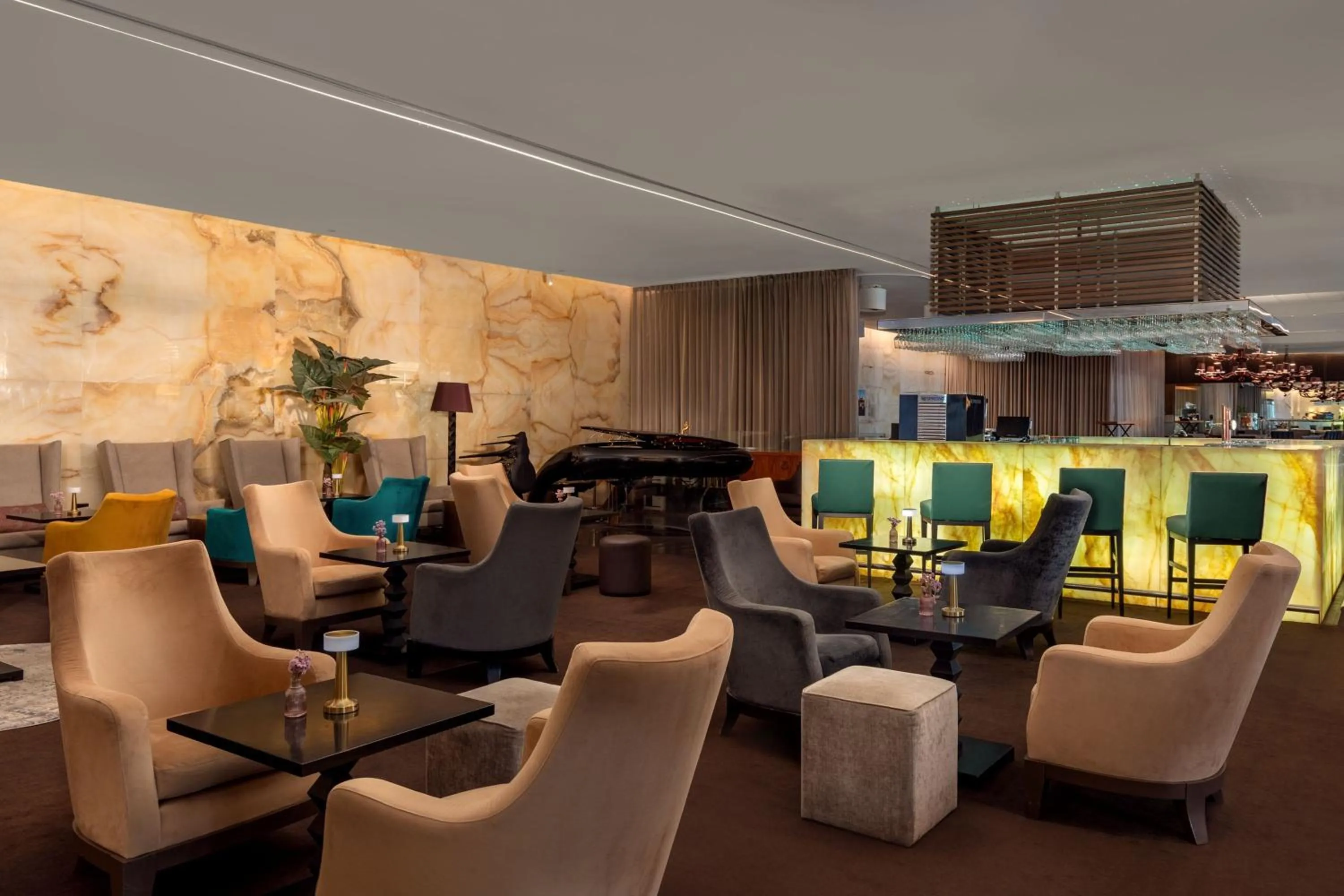 Lobby or reception in Sheraton Lisboa Hotel & Spa