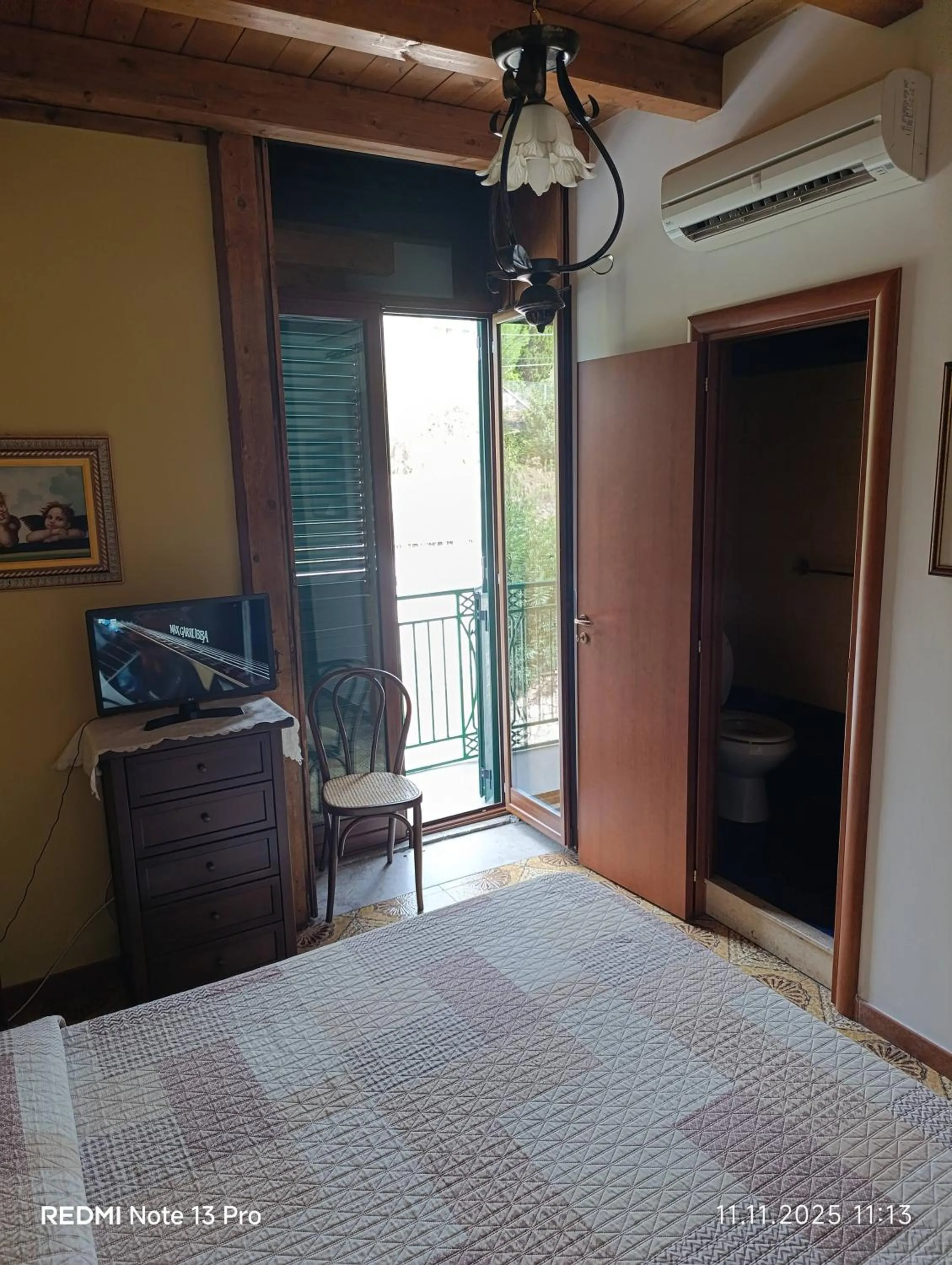 TV and multimedia, Bed in Antico Palazzo