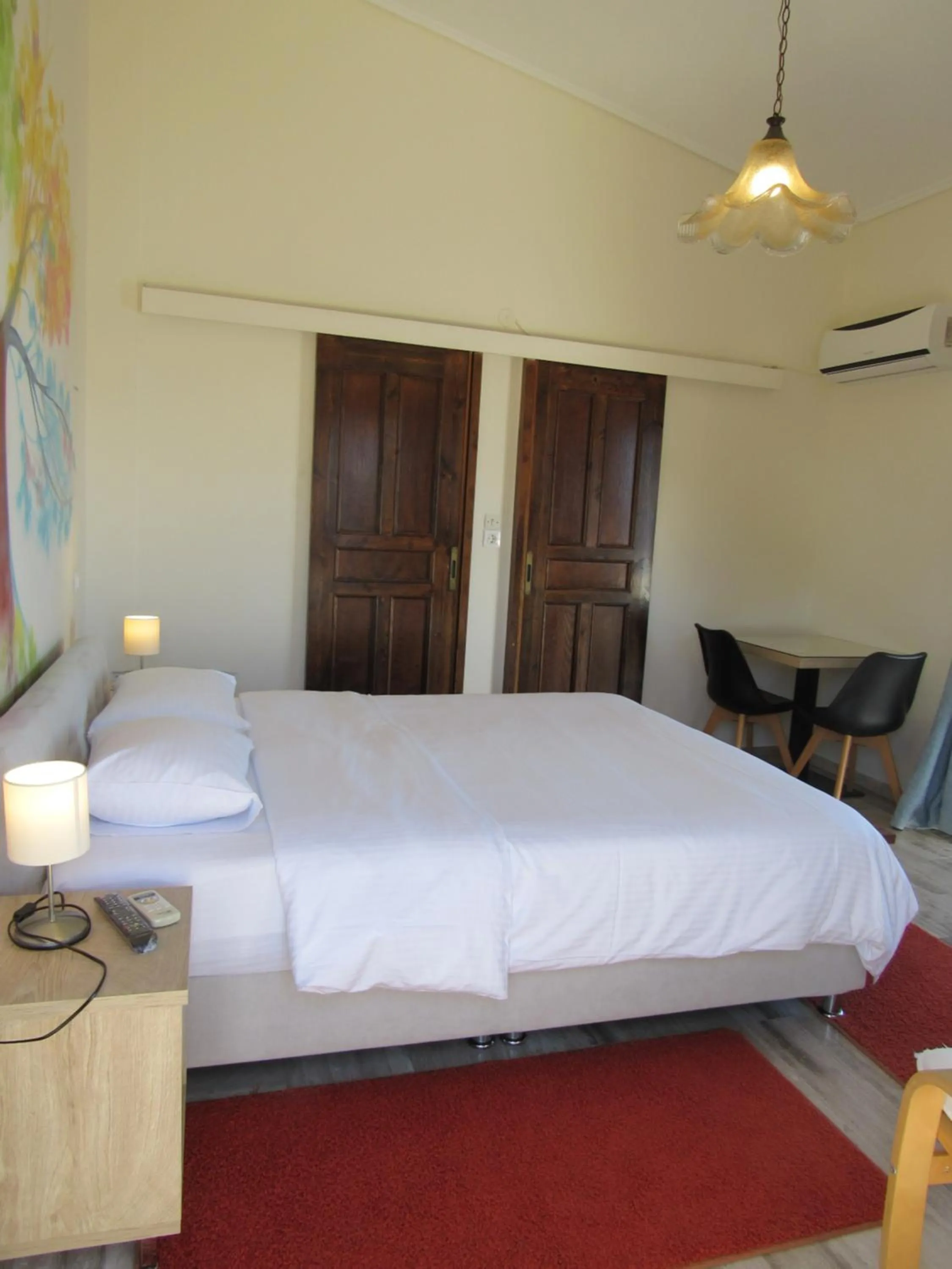 Bed in Kallisto studios