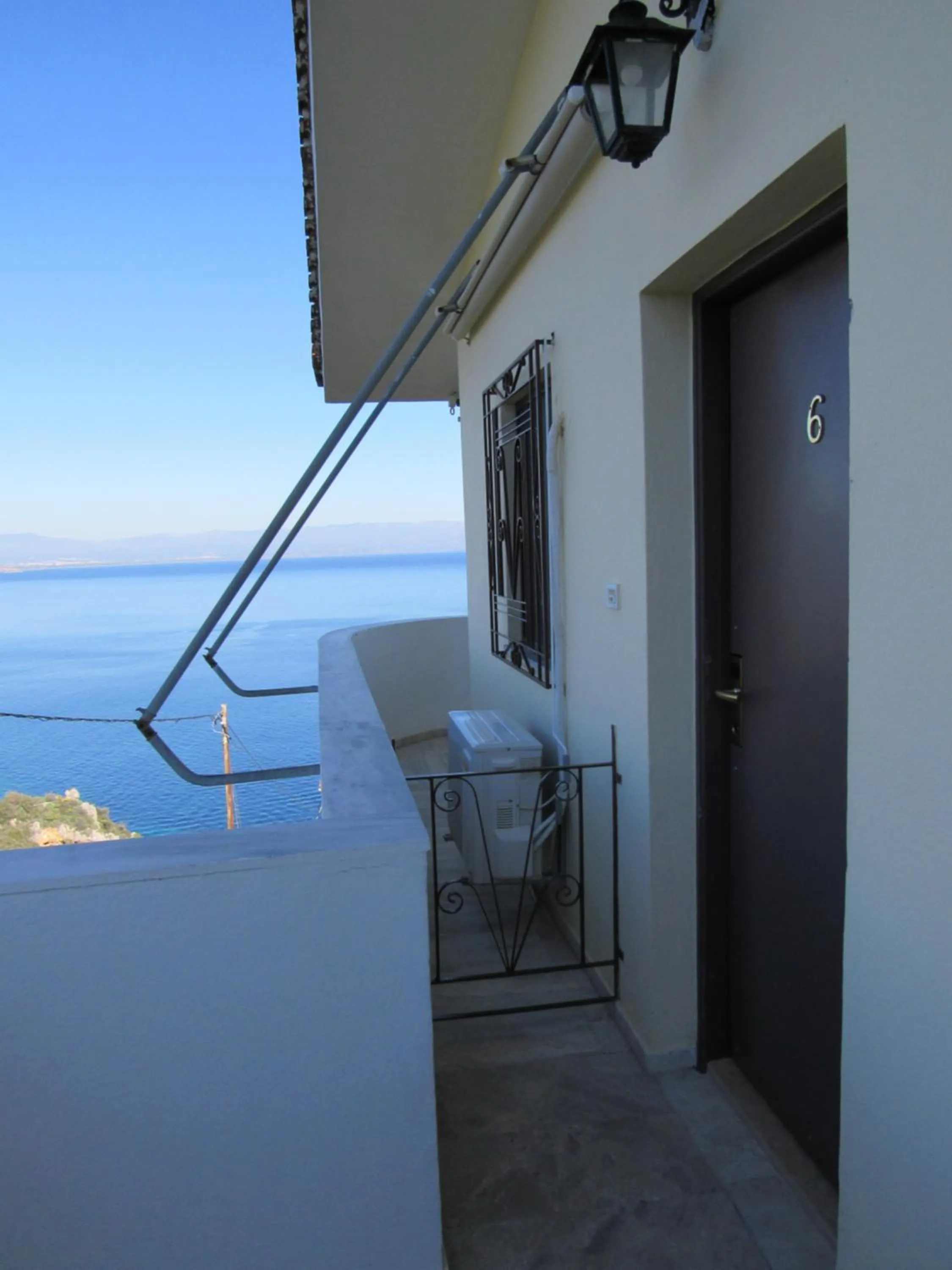 Facade/entrance in Kallisto studios