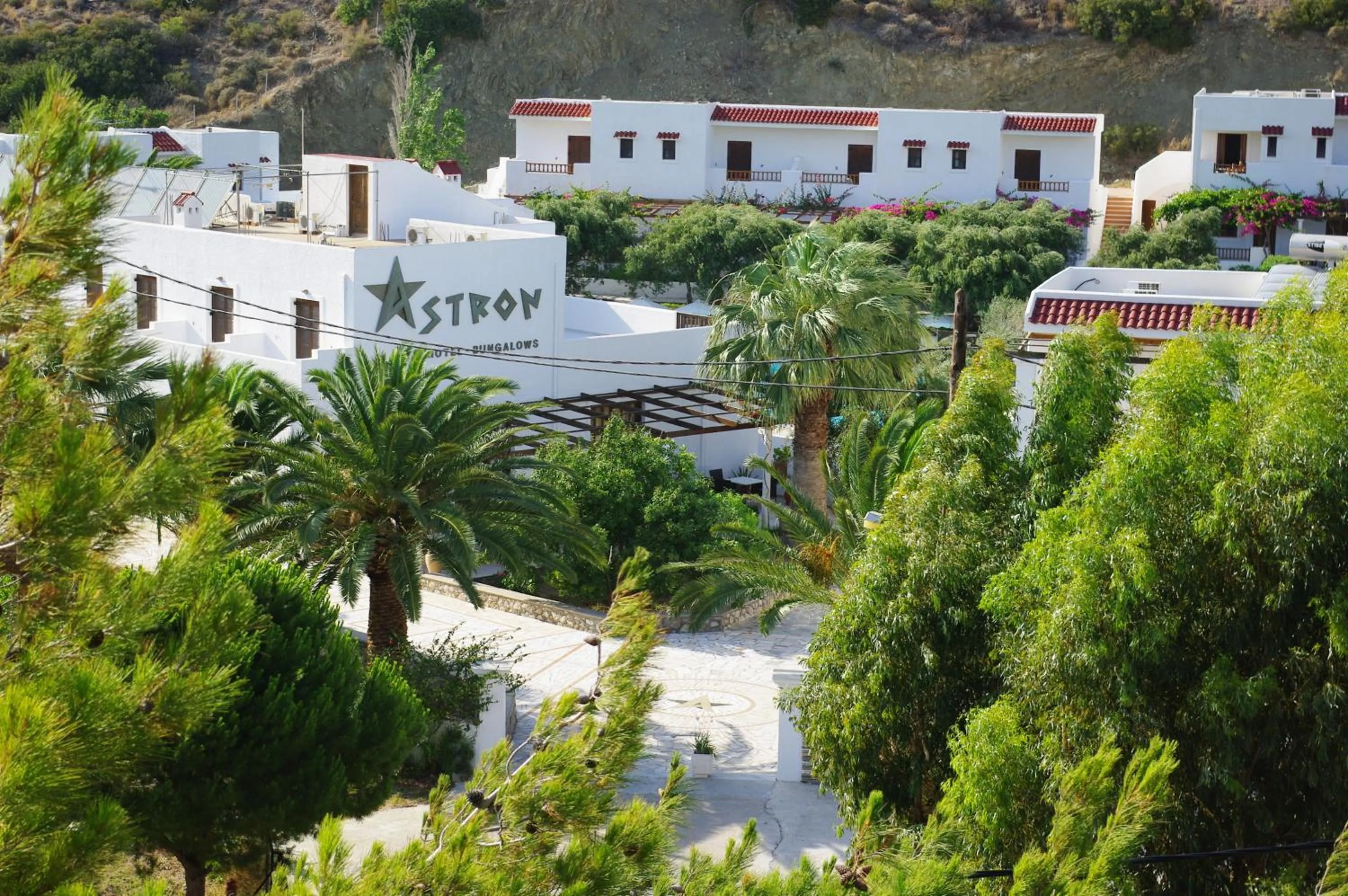 Astron Hotel
