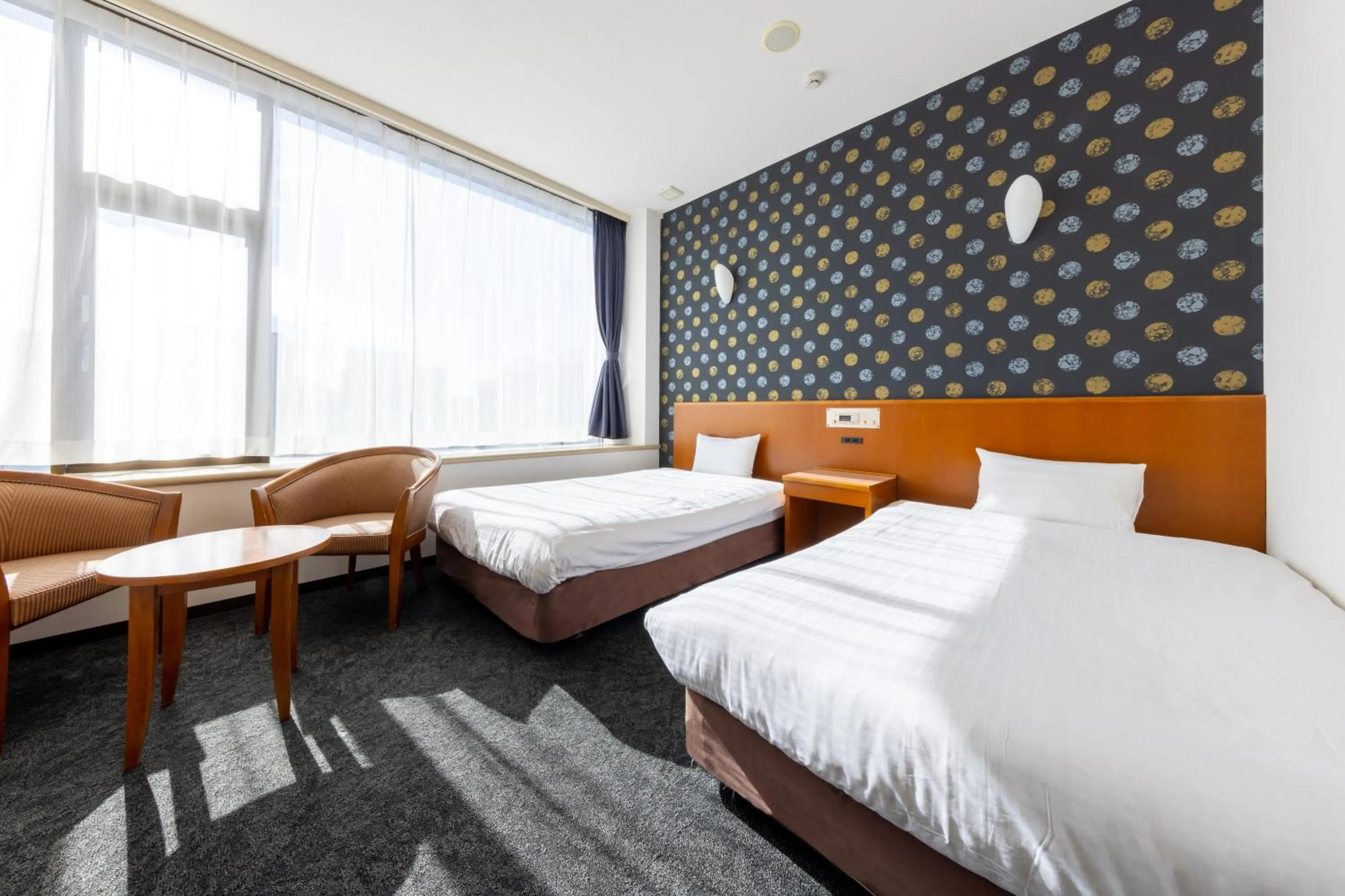 Photo of the whole room, Bed in Sun Palace Hotel