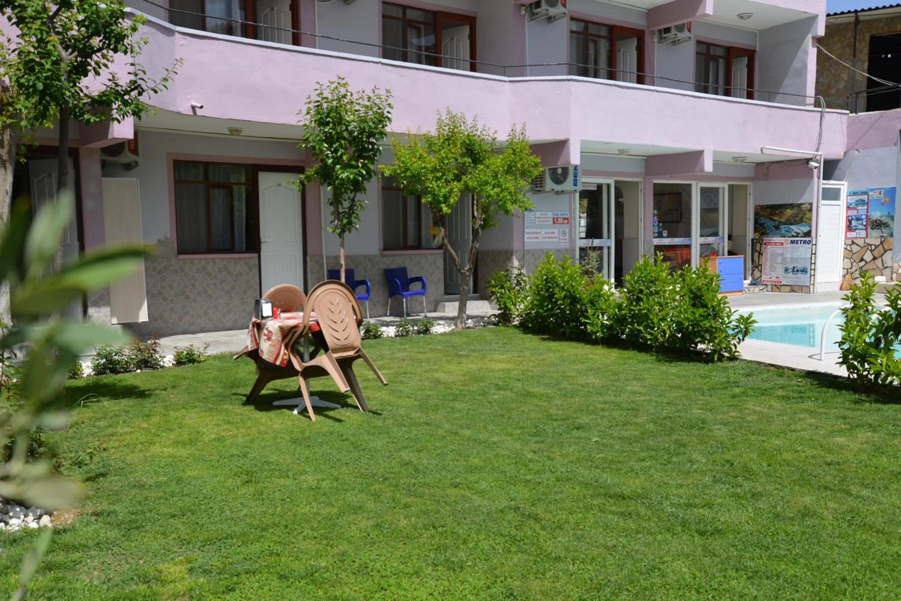 Patio in Sunrise Aya Hotel