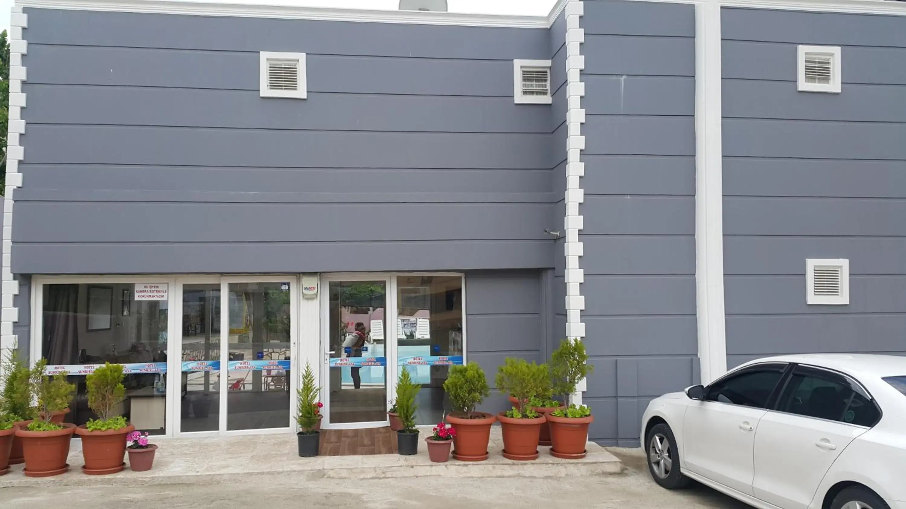 Facade/entrance in Sunrise Aya Hotel Facade/entrance in Sunrise Aya Hotel