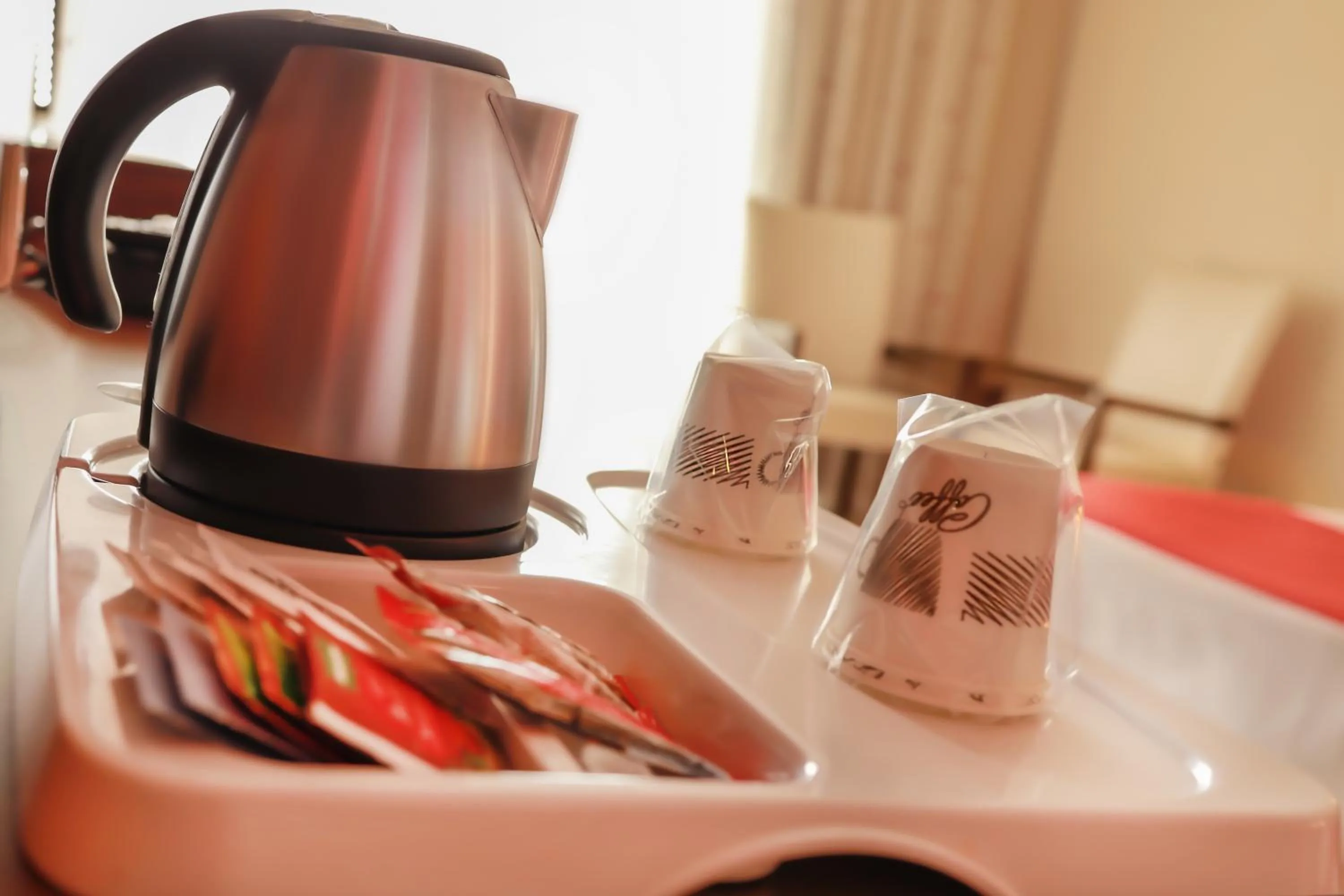 Coffee/tea facilities in Side Kum Hotel