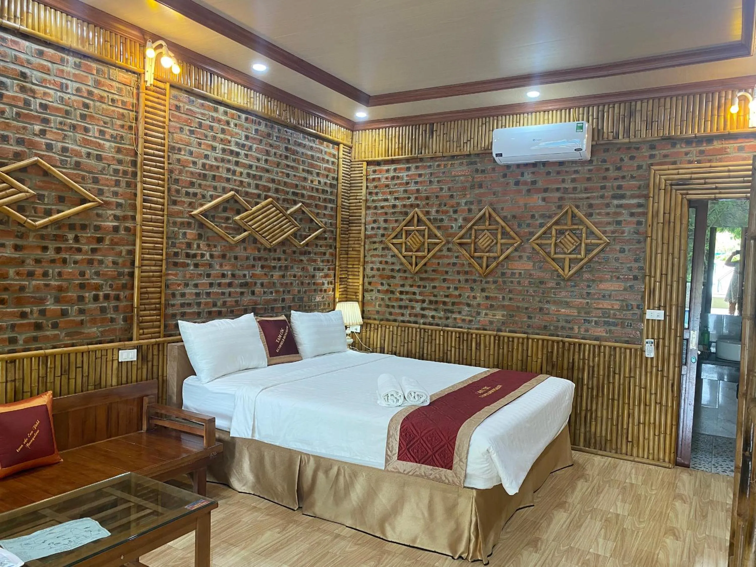 Bungalow with Patio in Eco Field Nest Tam Coc