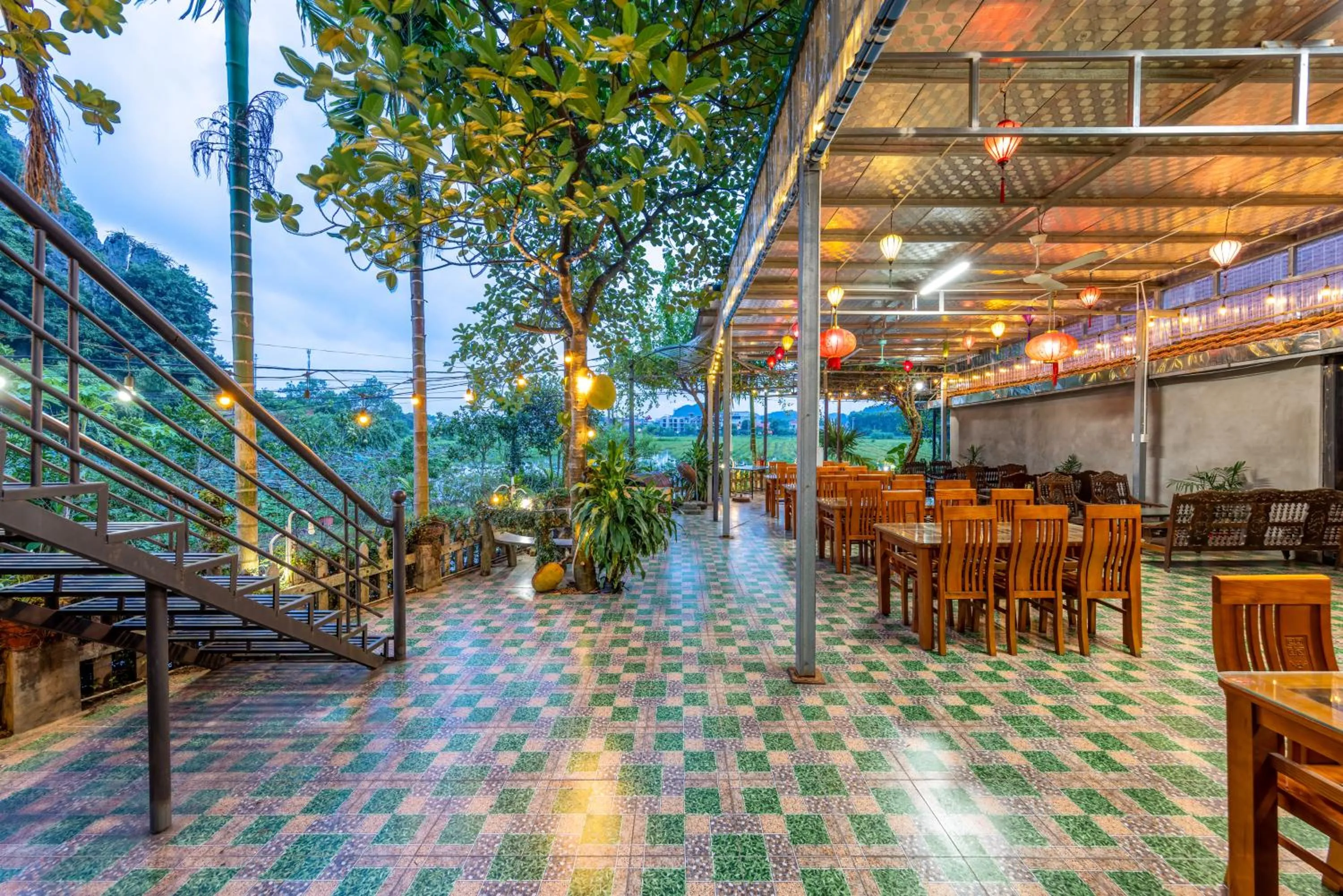 Restaurant/places to eat in Eco Field Nest Tam Coc