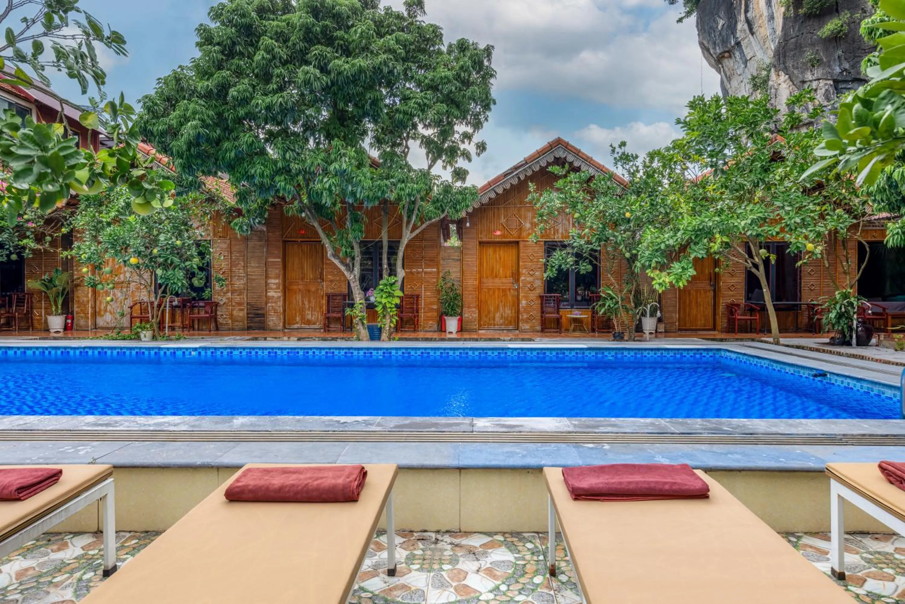 Patio in Eco Field Nest Tam Coc