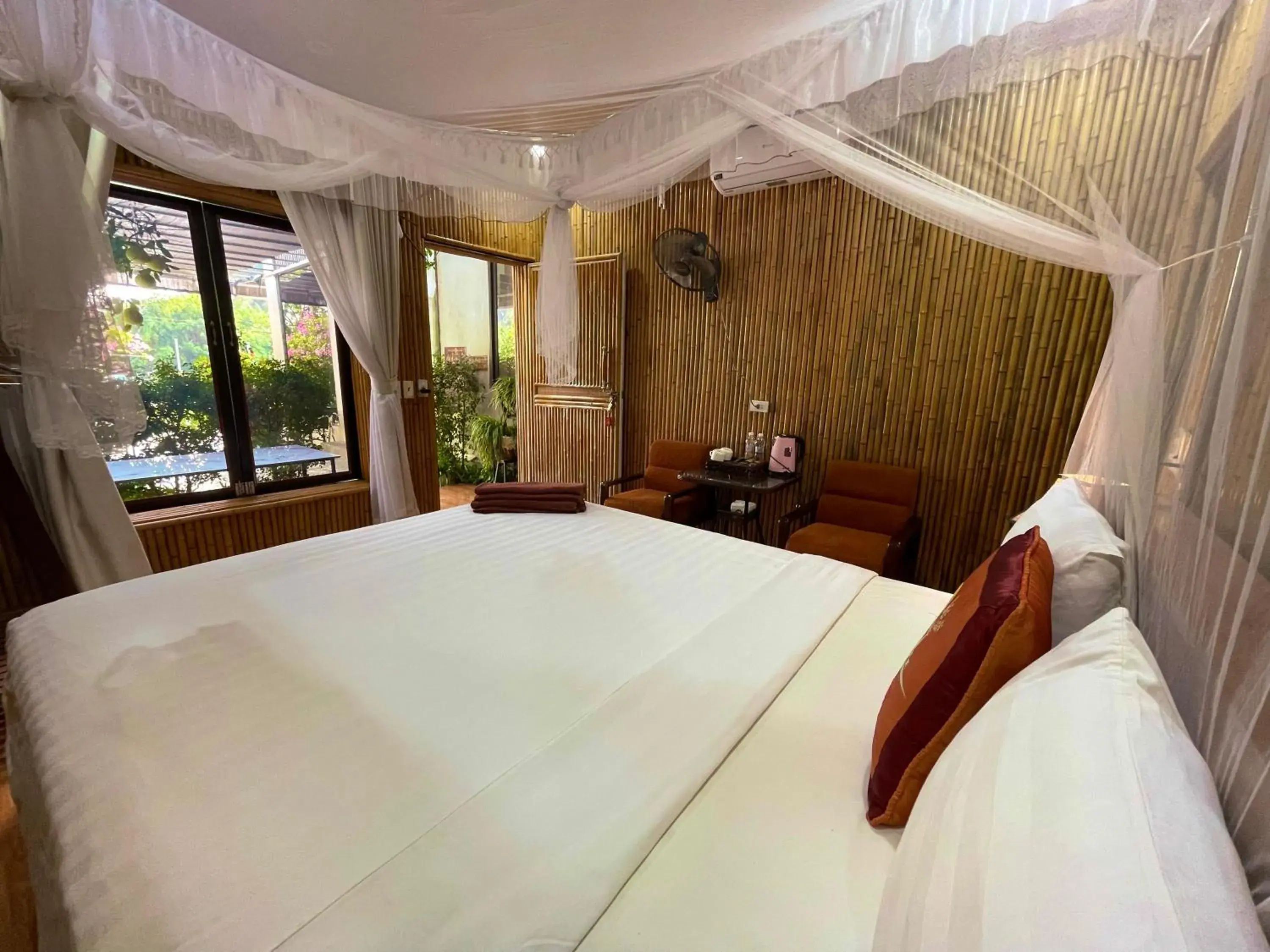 Superior Bungalow in Eco Field Nest Tam Coc Superior Bungalow in Eco Field Nest Tam Coc