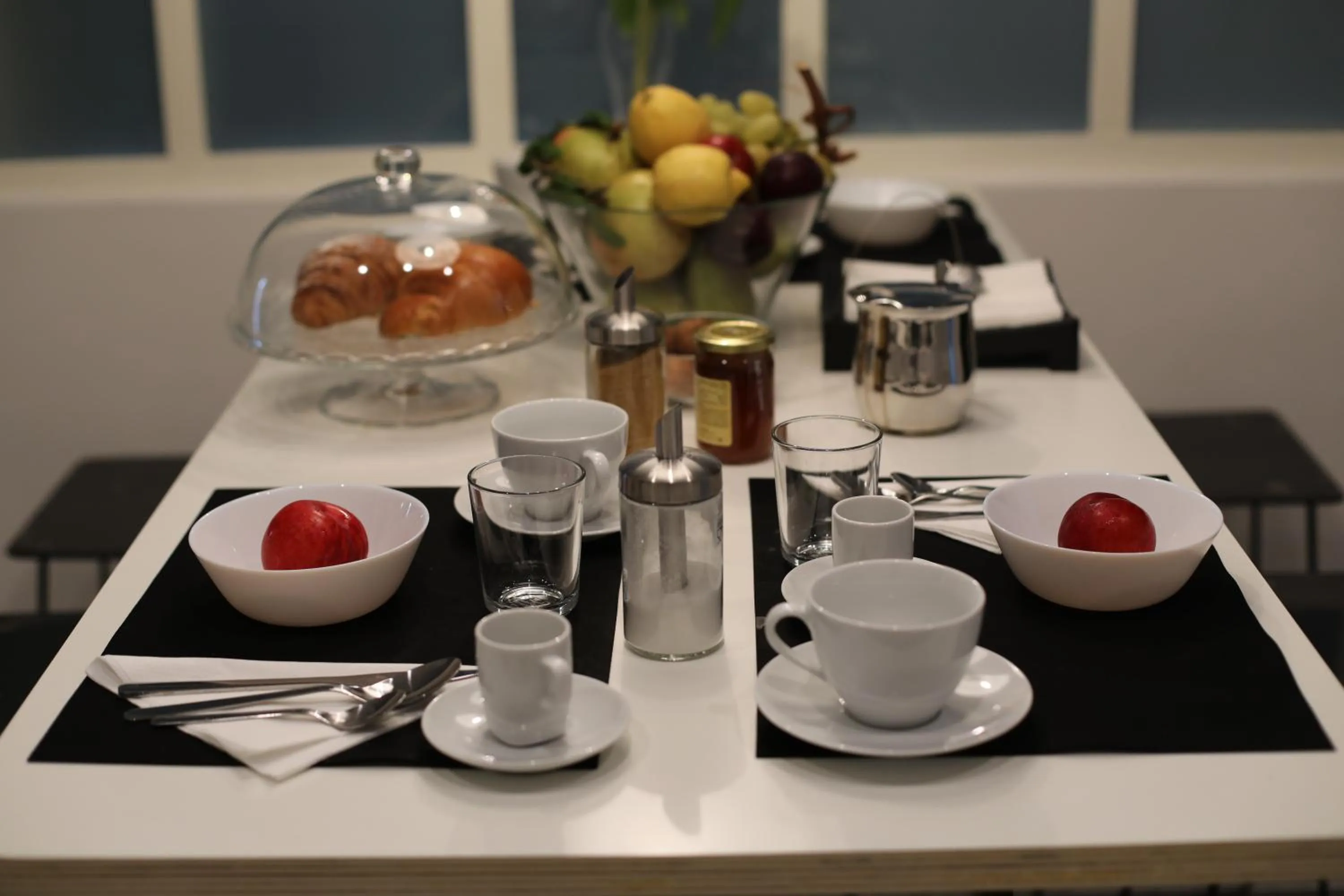 Breakfast in The Station Napoli