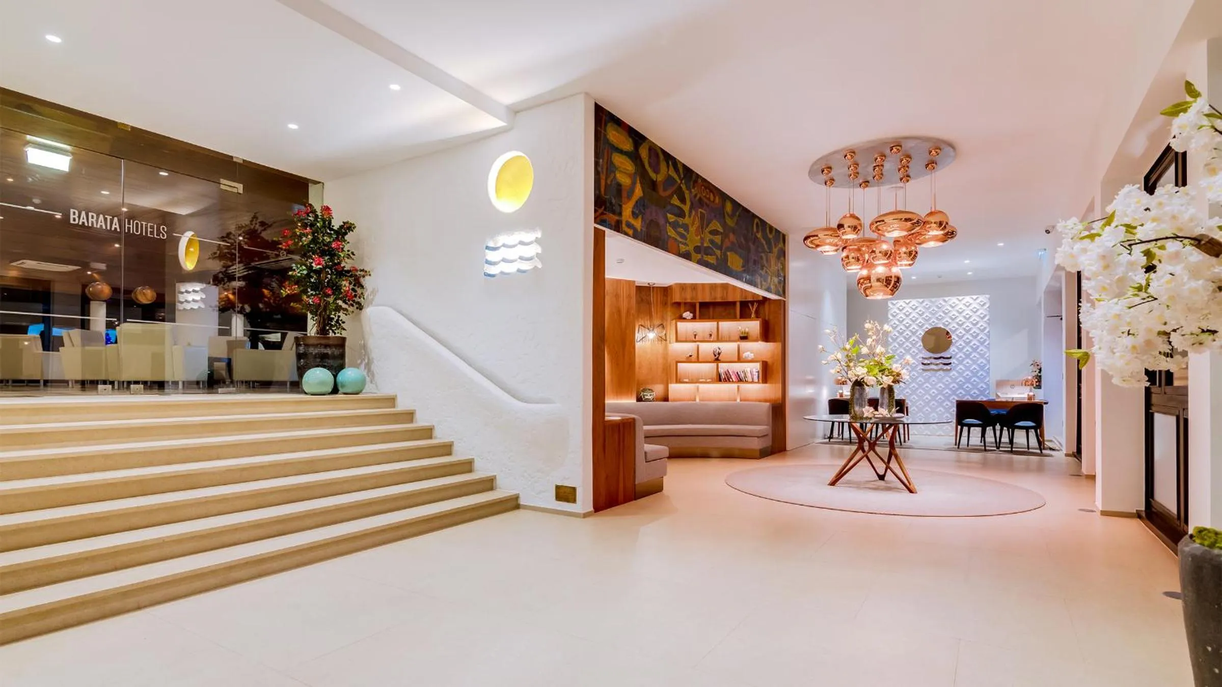 Lobby or reception in Hotel Sol e Mar Albufeira - Adults Only