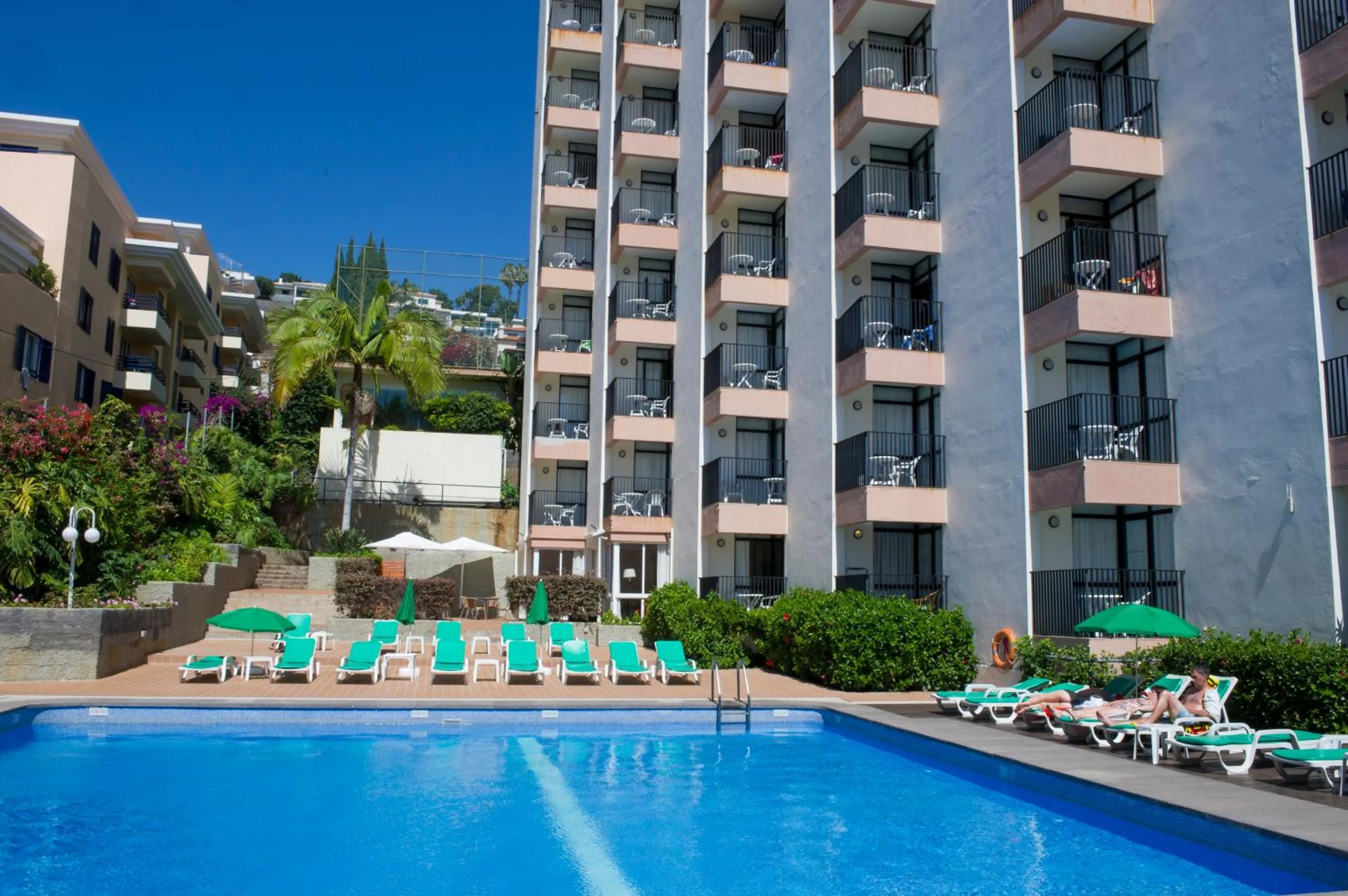 Restaurant/places to eat in Dorisol Buganvilia Studio Hotel