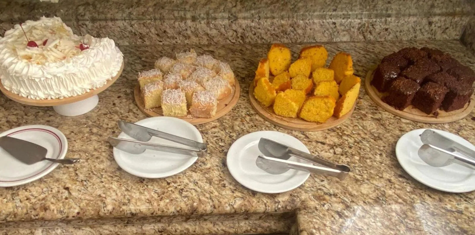 Breakfast in Santa Rosa Hotel