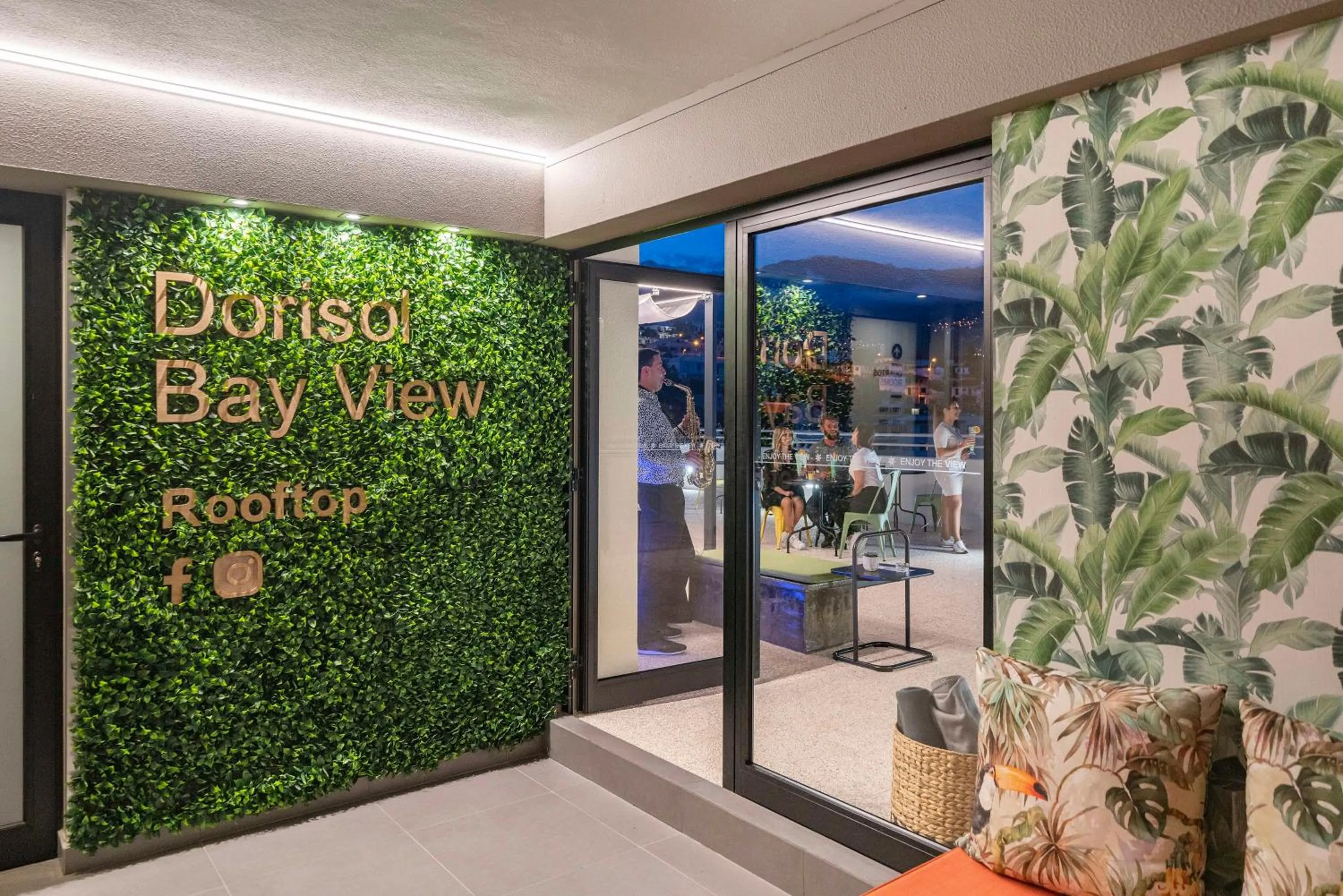 Lounge or bar in Dorisol Mimosa Studio Hotel