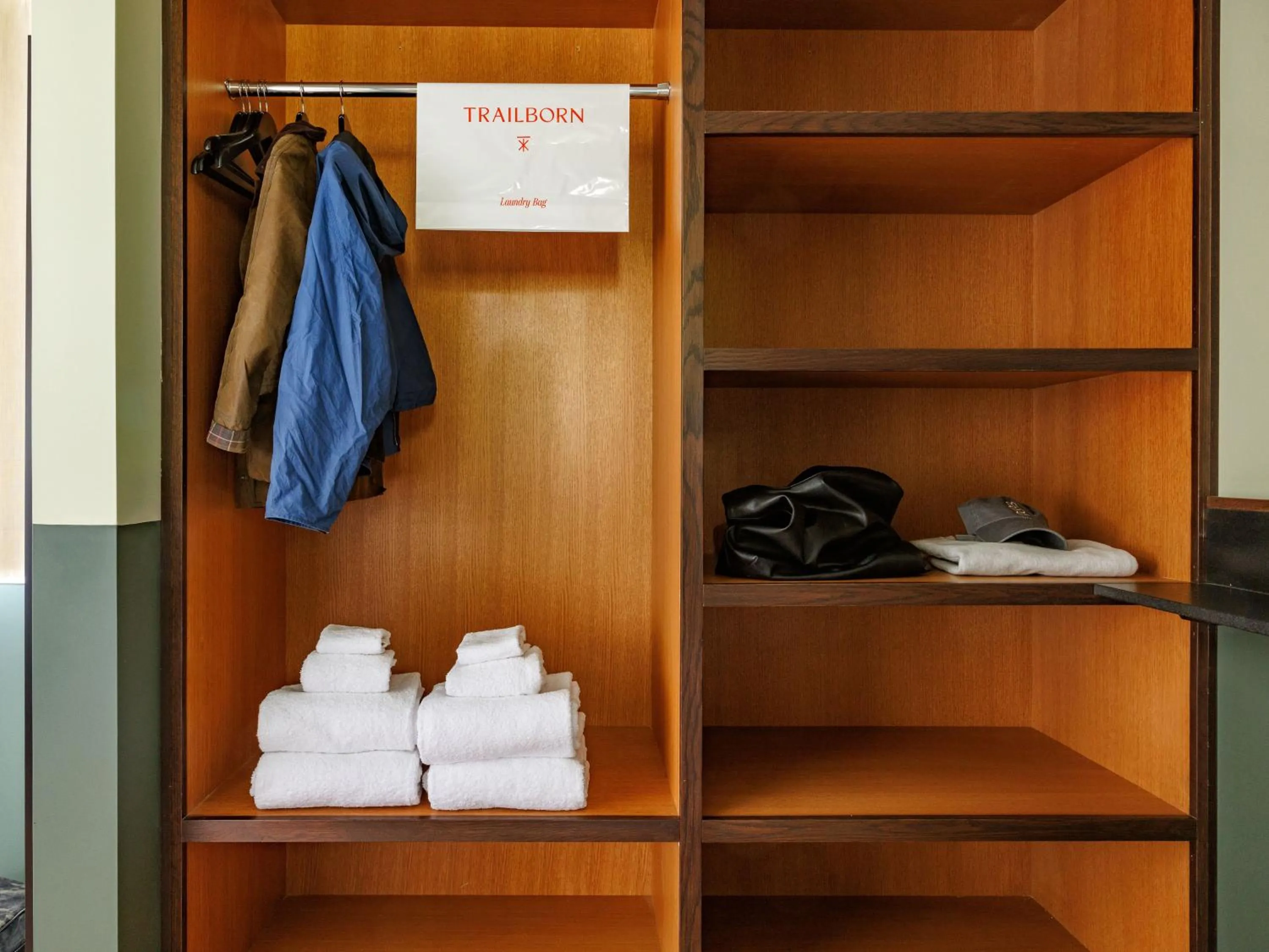 Trailborn Rocky Mountains Outpost