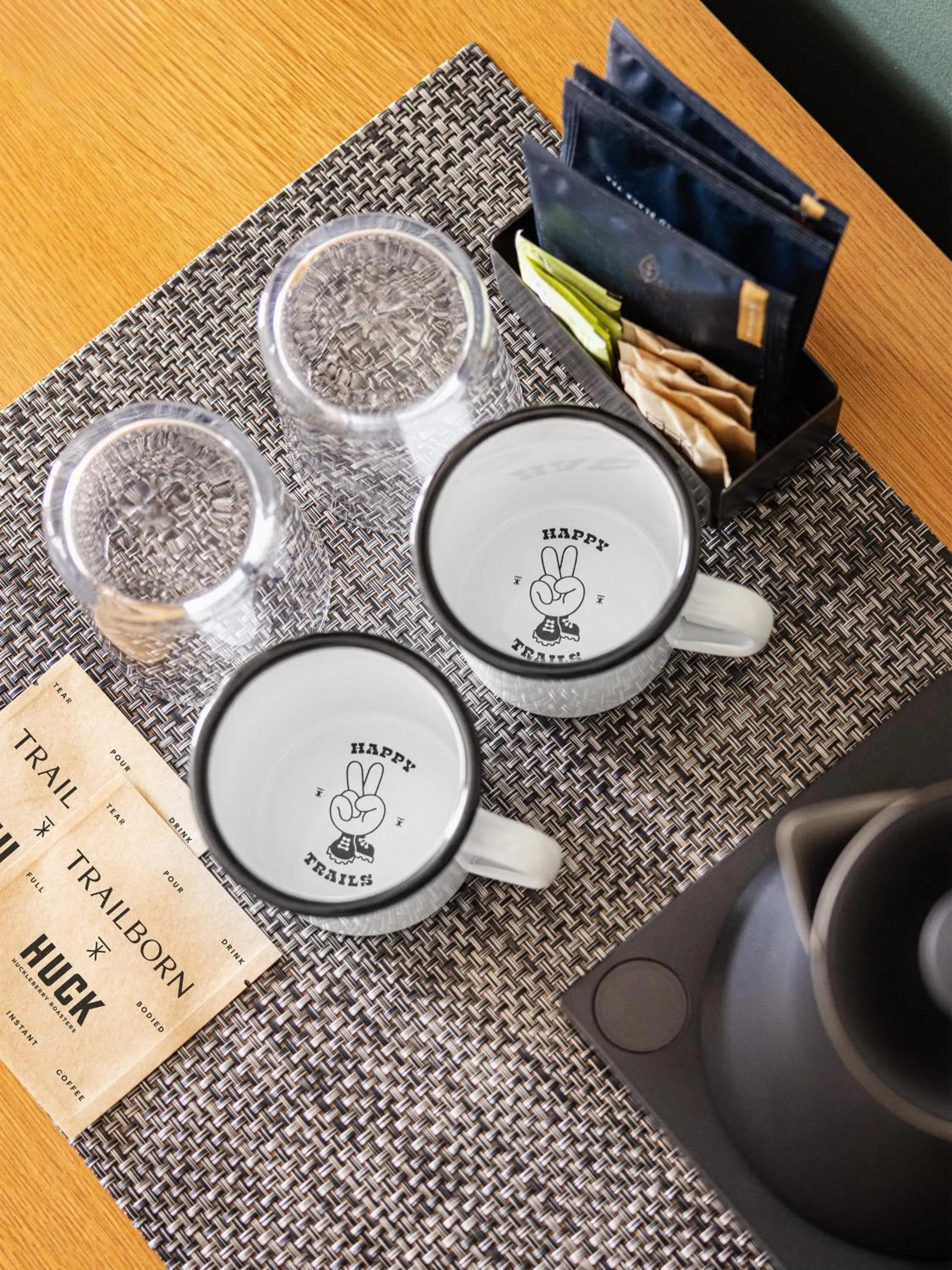 Coffee/tea facilities in Trailborn Rocky Mountains Outpost