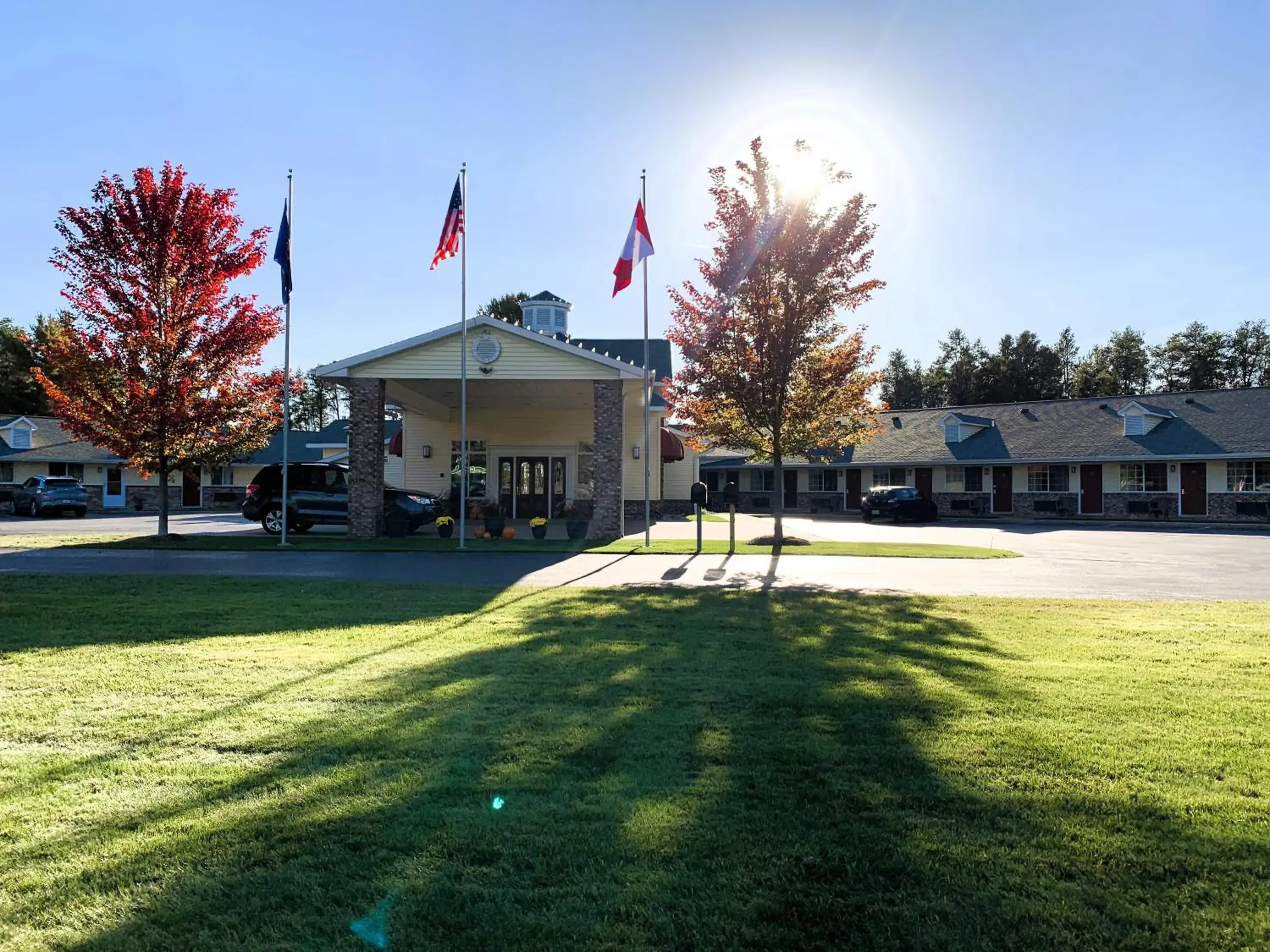 Property building in Best Western of Harbor Springs Property building in Best Western of Harbor Springs