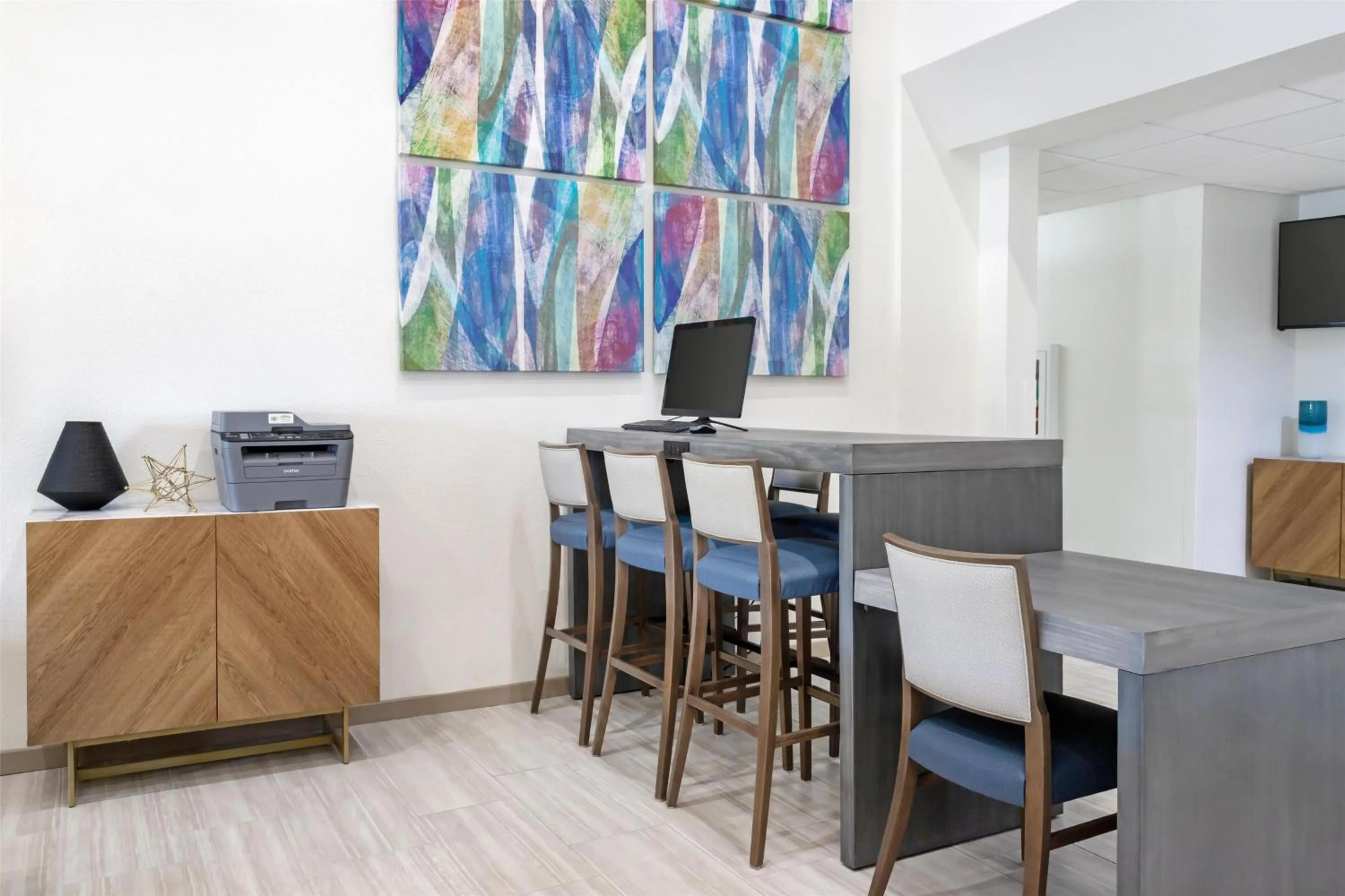 Business facilities in Best Western Plus Executive Hotel & Suites