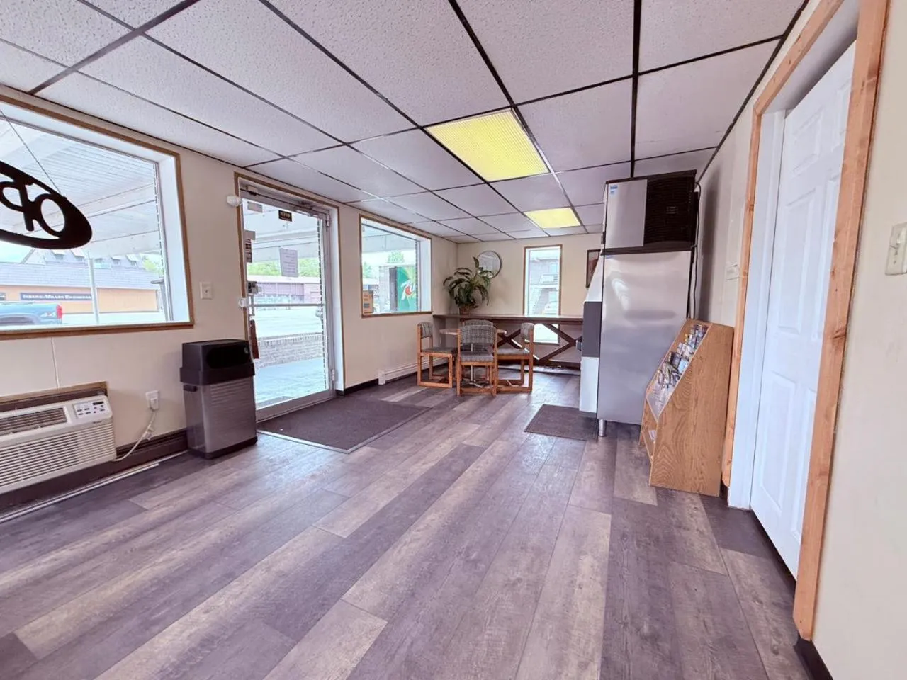 Lobby or reception in Tomahawk Motor Lodge By OYO Riverton US-26