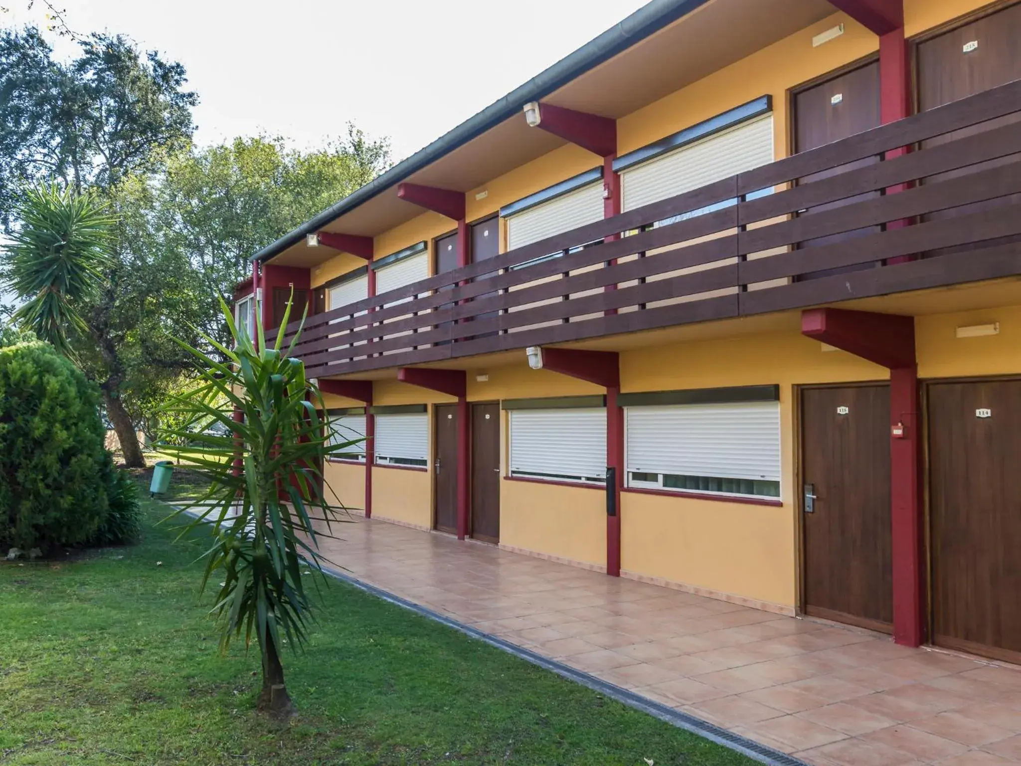 Property building in Campanile Setubal Property building in Campanile Setubal