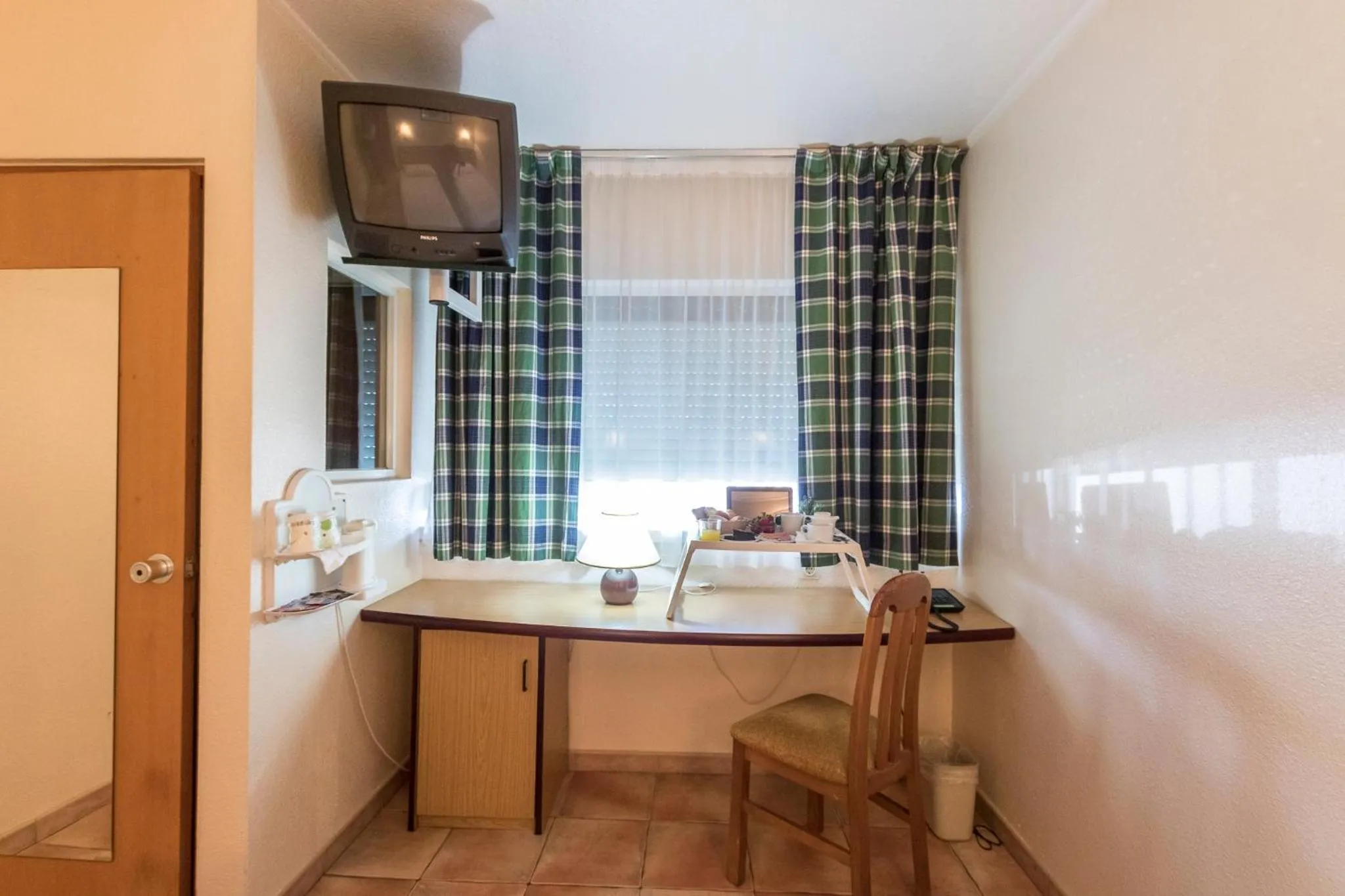 Bed in Campanile Setubal - Lisboa Sul