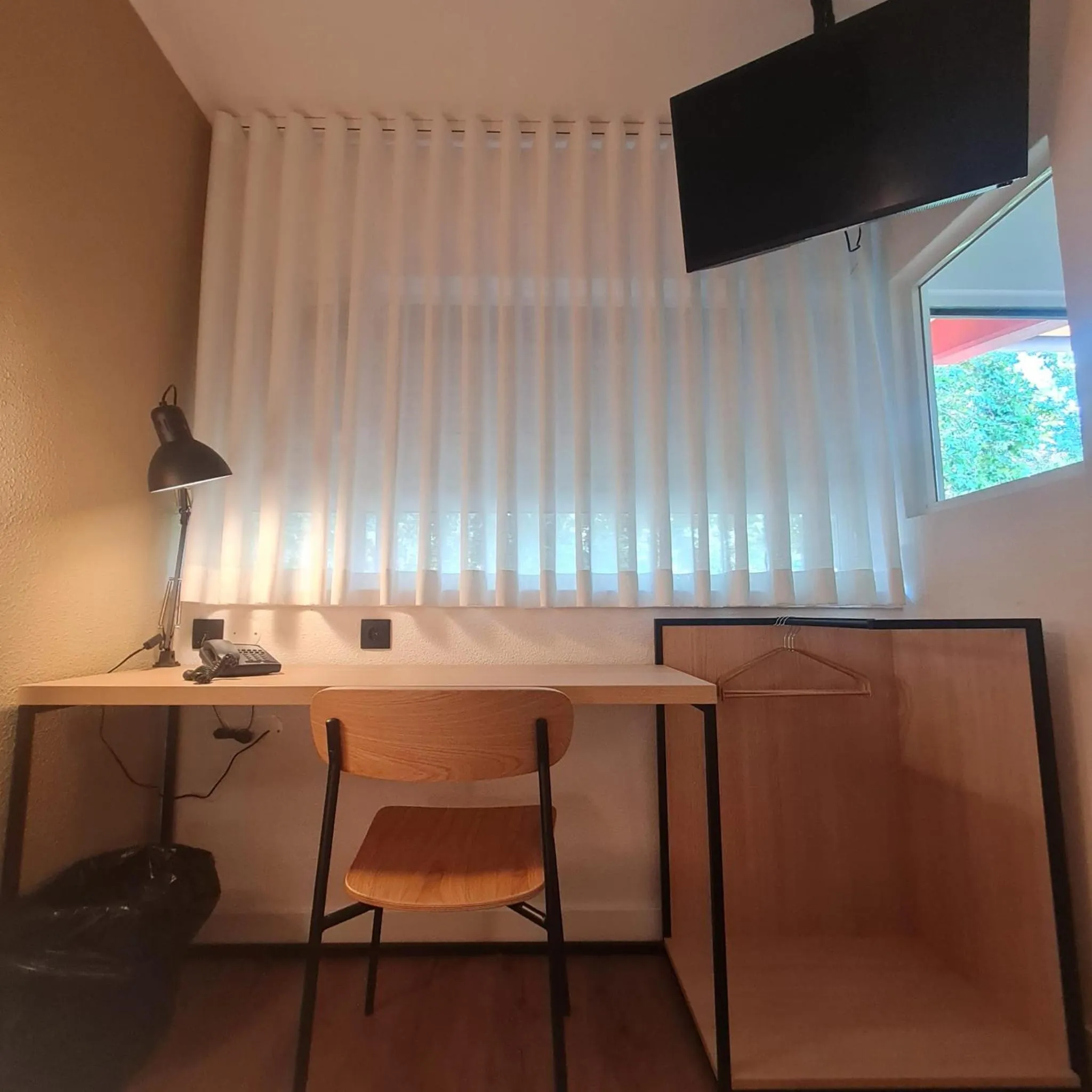 Bedroom in Campanile Setubal - Lisboa Sul