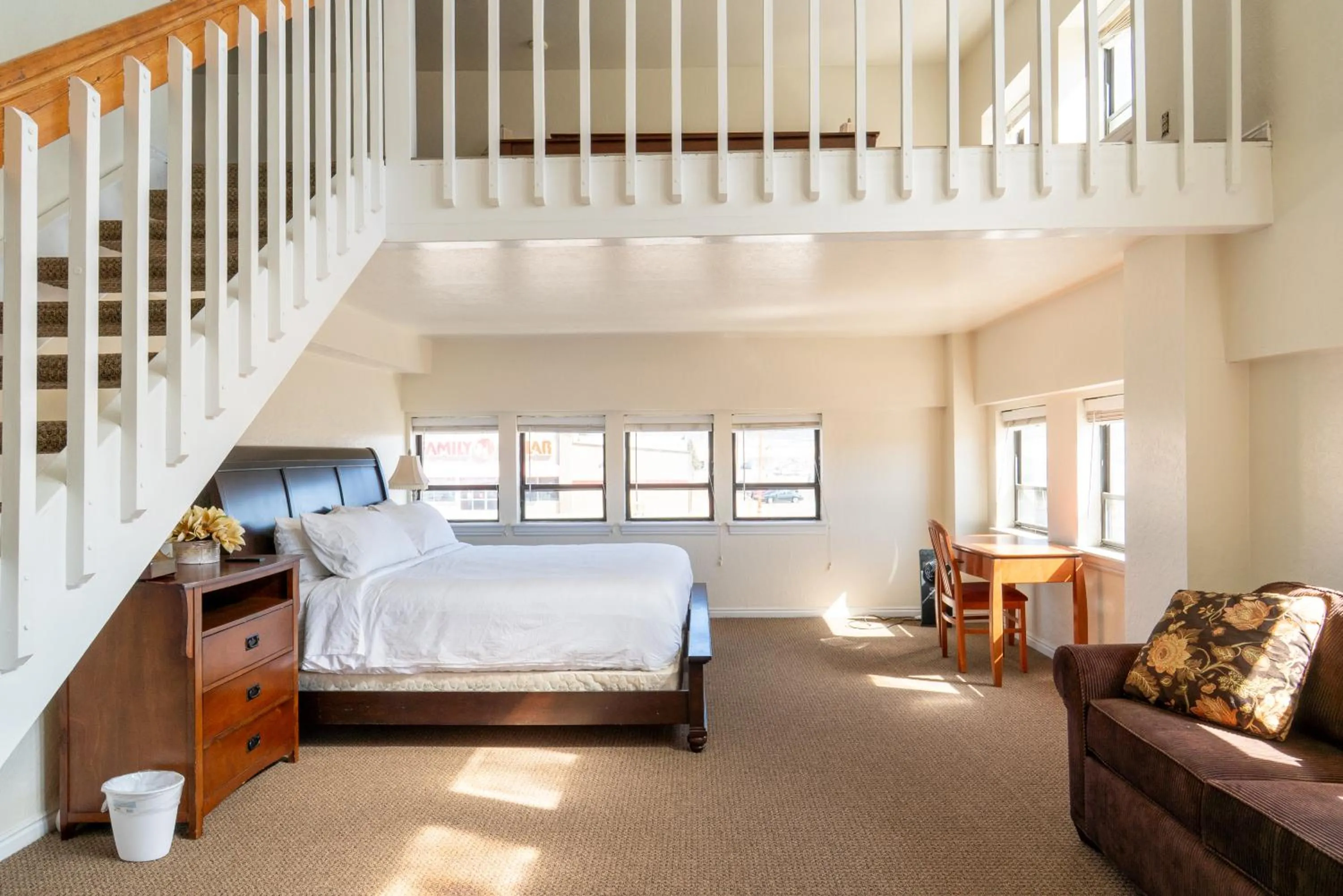 Bed in Road Creek Inn