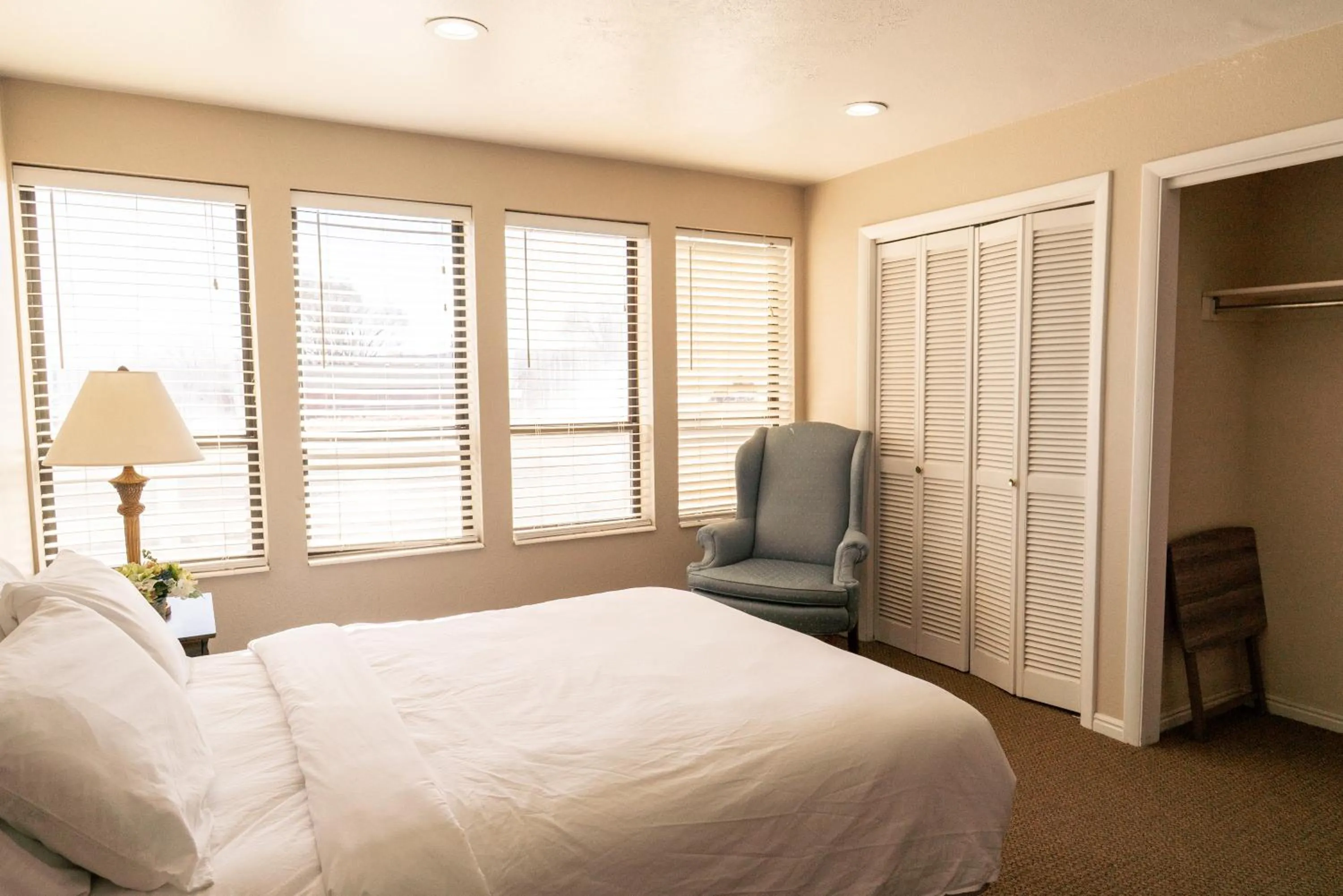 Bed in Road Creek Inn
