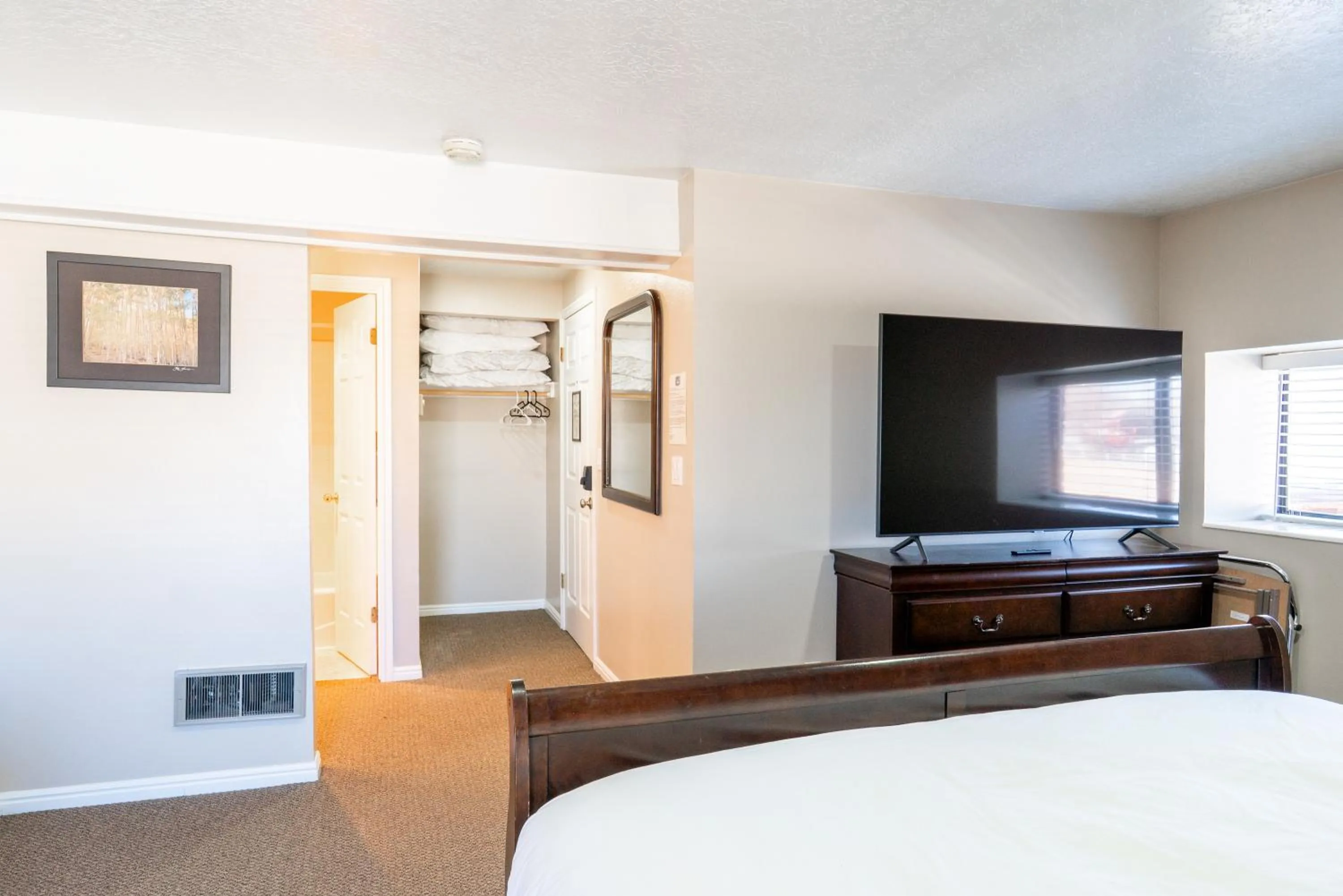 Bed in Road Creek Inn