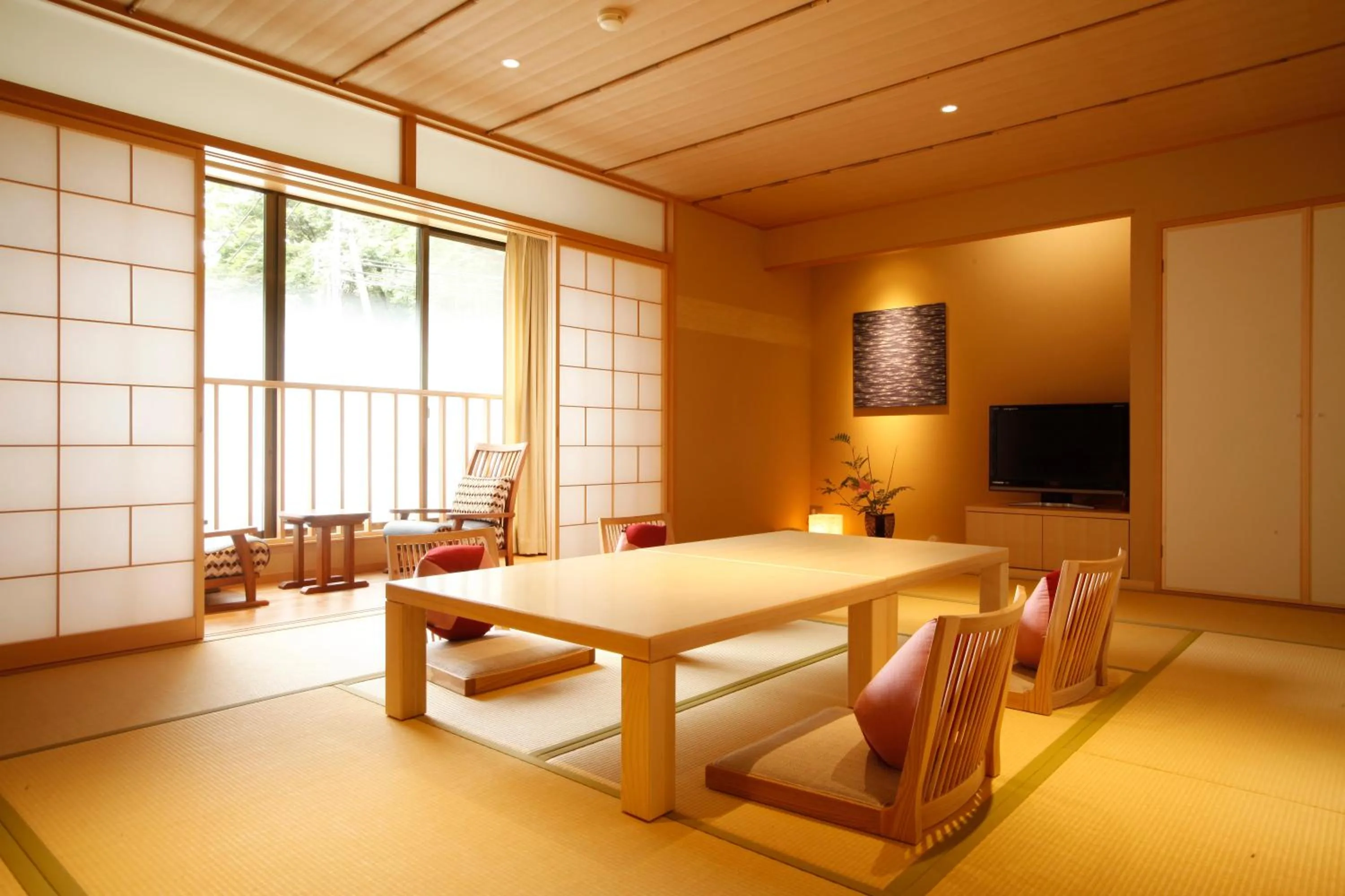 Yuraku Kinosaki Spa & Gardens