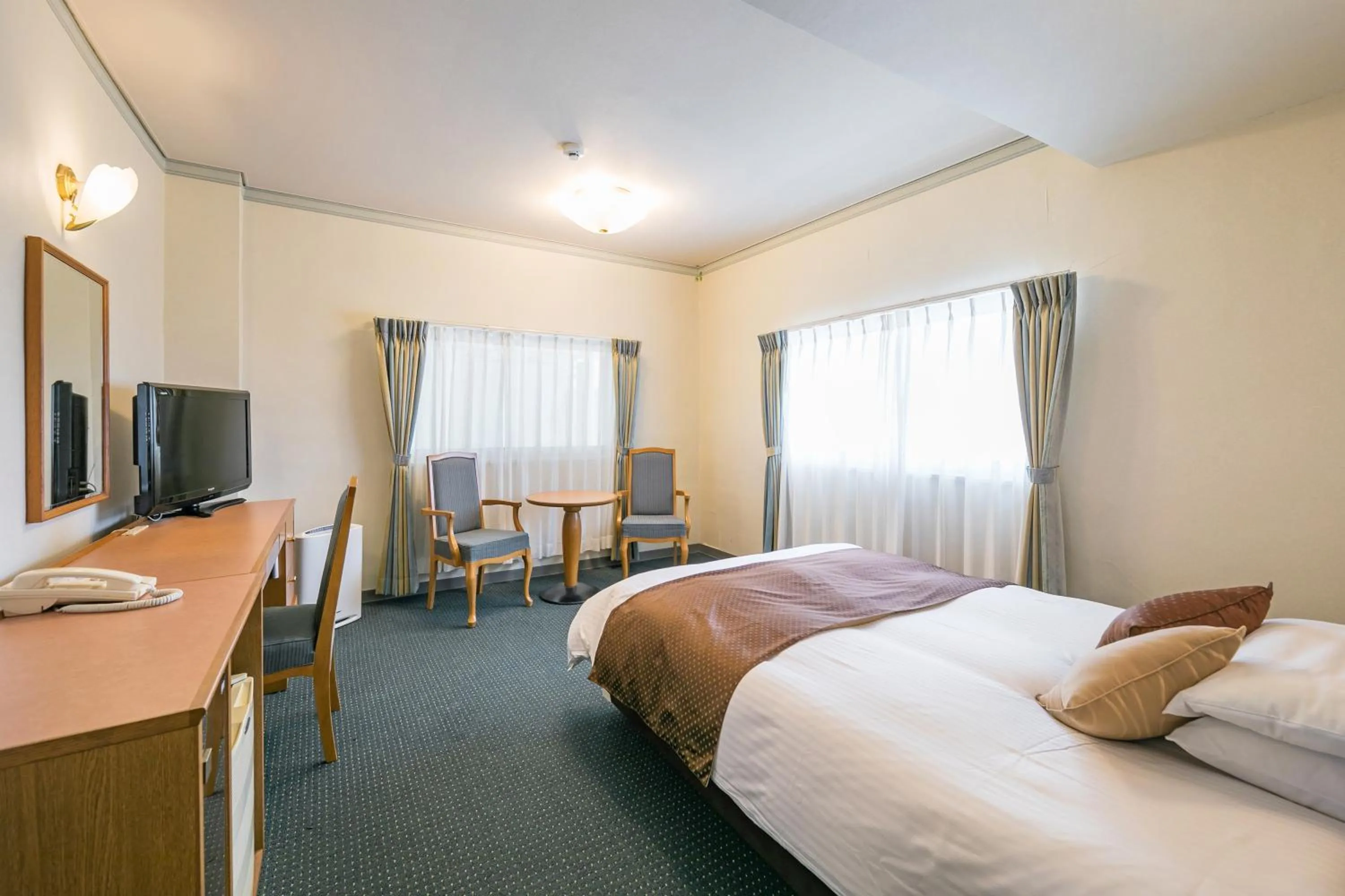 Bed in Hotel Miyahira