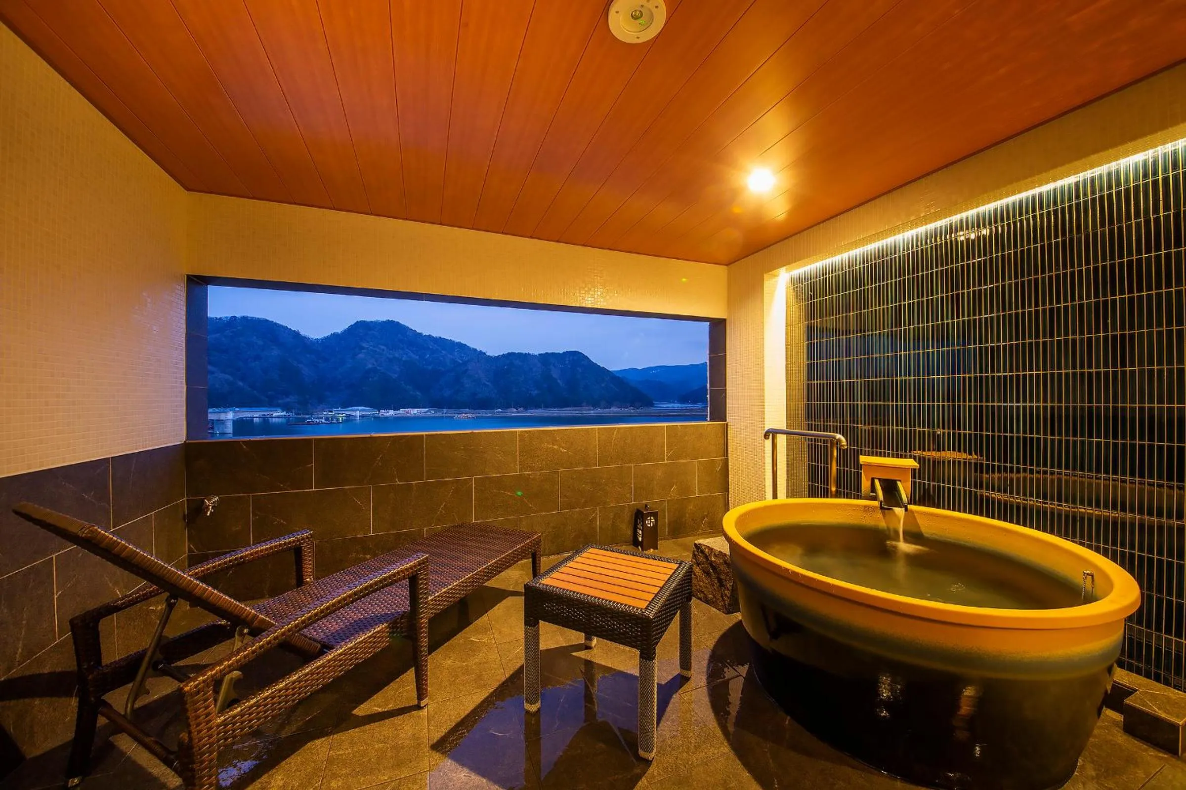 Bathroom in Kawaguchiya Kinosaki Riverside Hotel