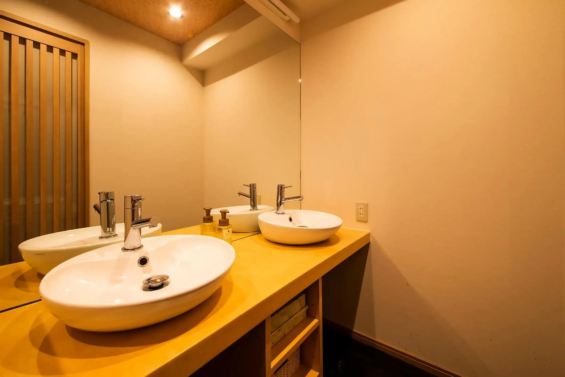 Bathroom in Kawaguchiya Kinosaki Riverside Hotel Bathroom in Kawaguchiya Kinosaki Riverside Hotel