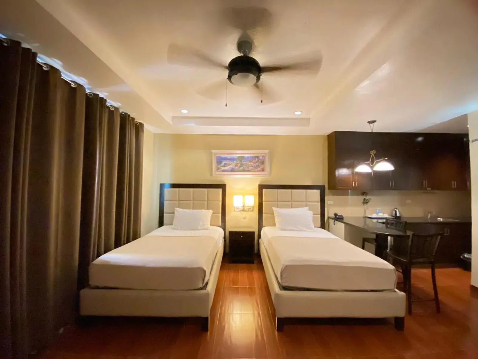 Executive Suite in Prism Hotel Executive Suite in Prism Hotel