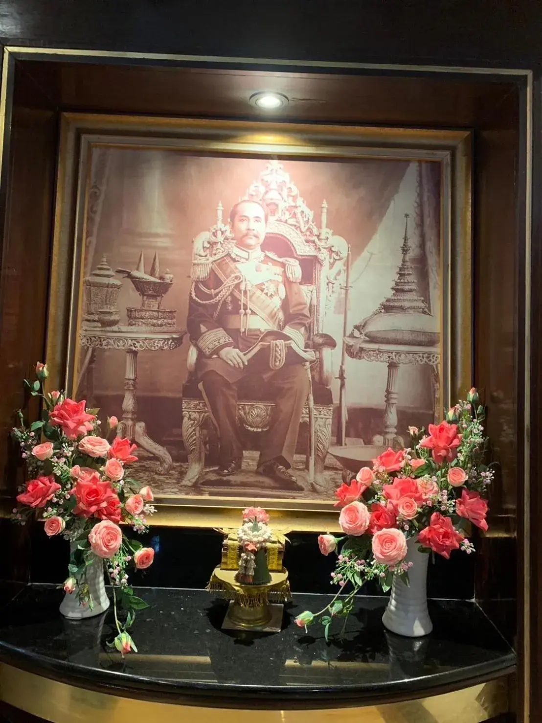 Rambuttri House Rambuttri House