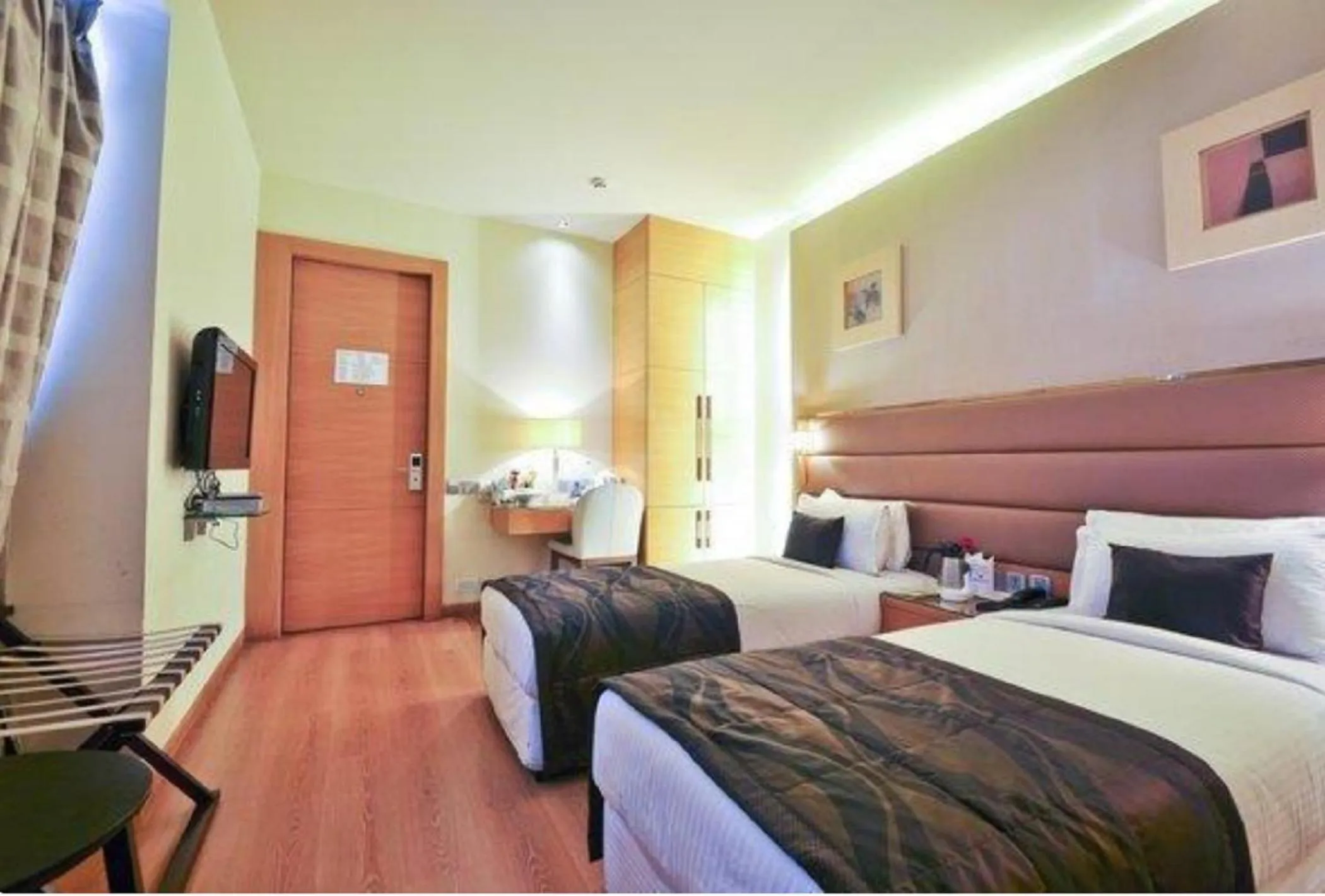 Bed in Middleton Inn